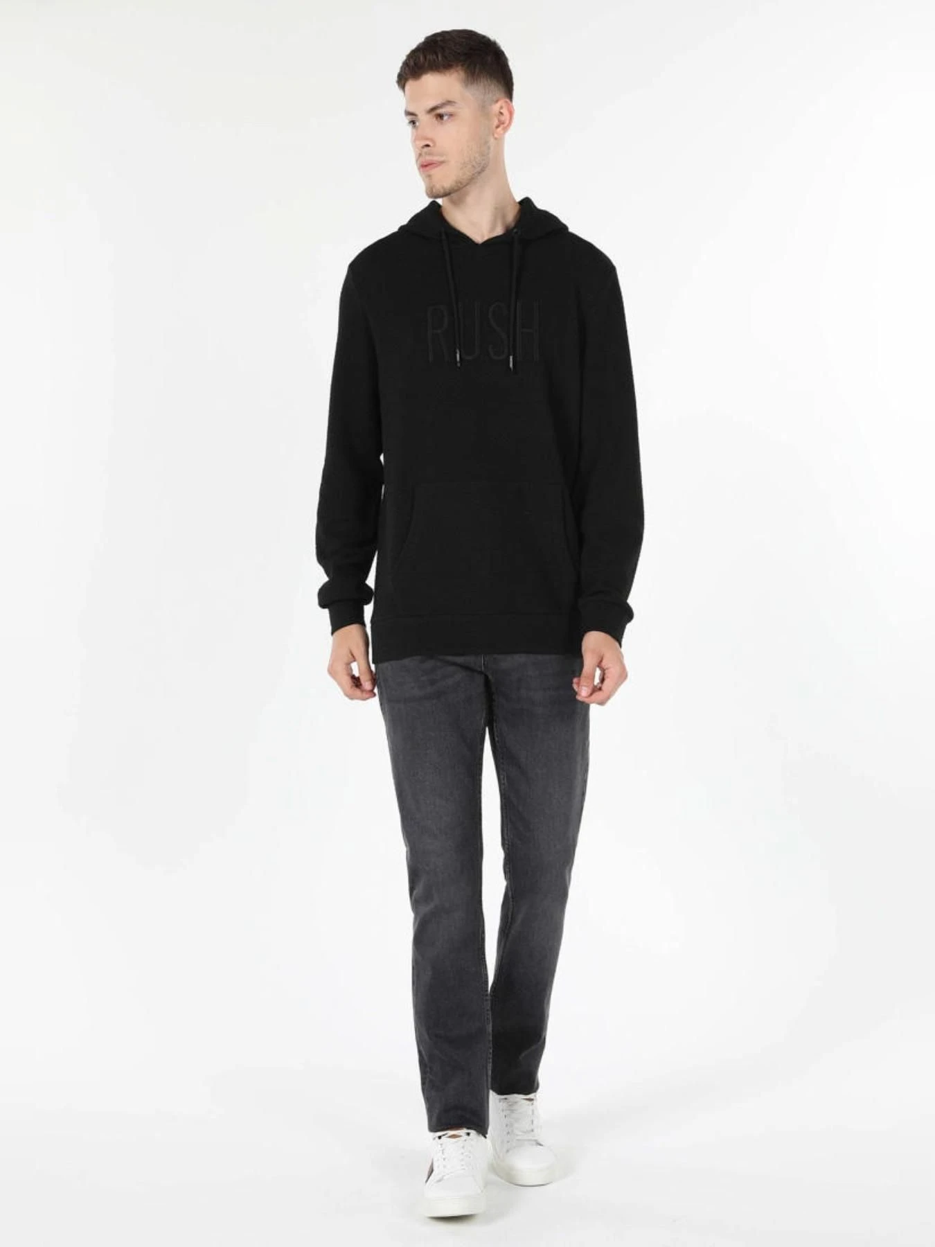 Худи и свитшоты Colin’s модель CL1060256_BLK Фото