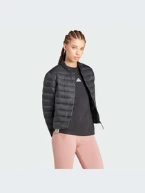 Куртки и дубленки Adidas модель JD1087-KZ Фото