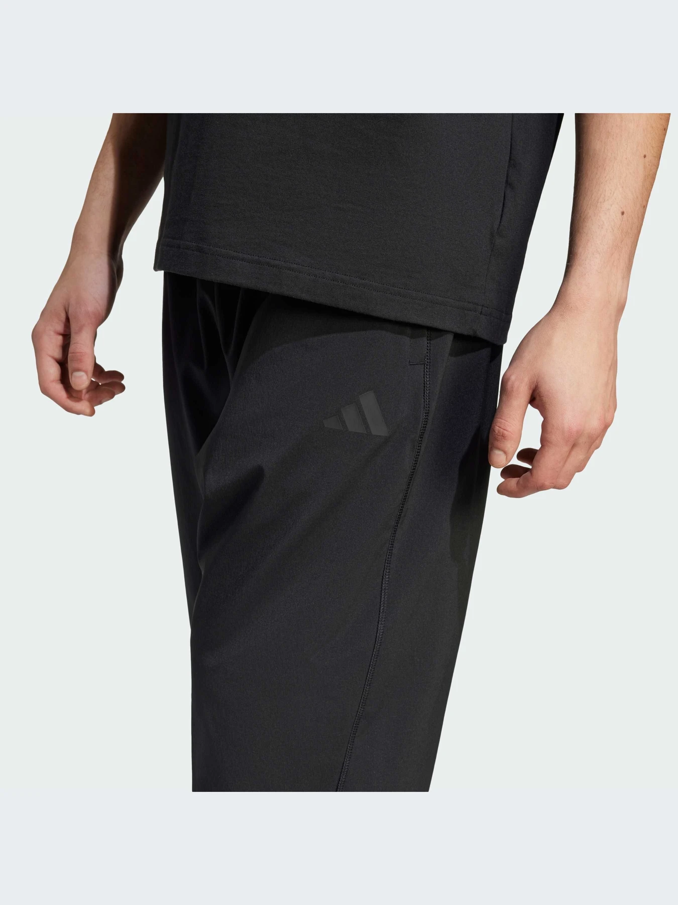 Брюки Adidas модель JF3273-KZ Брюки Adidas модель JF3273-KZ Фото