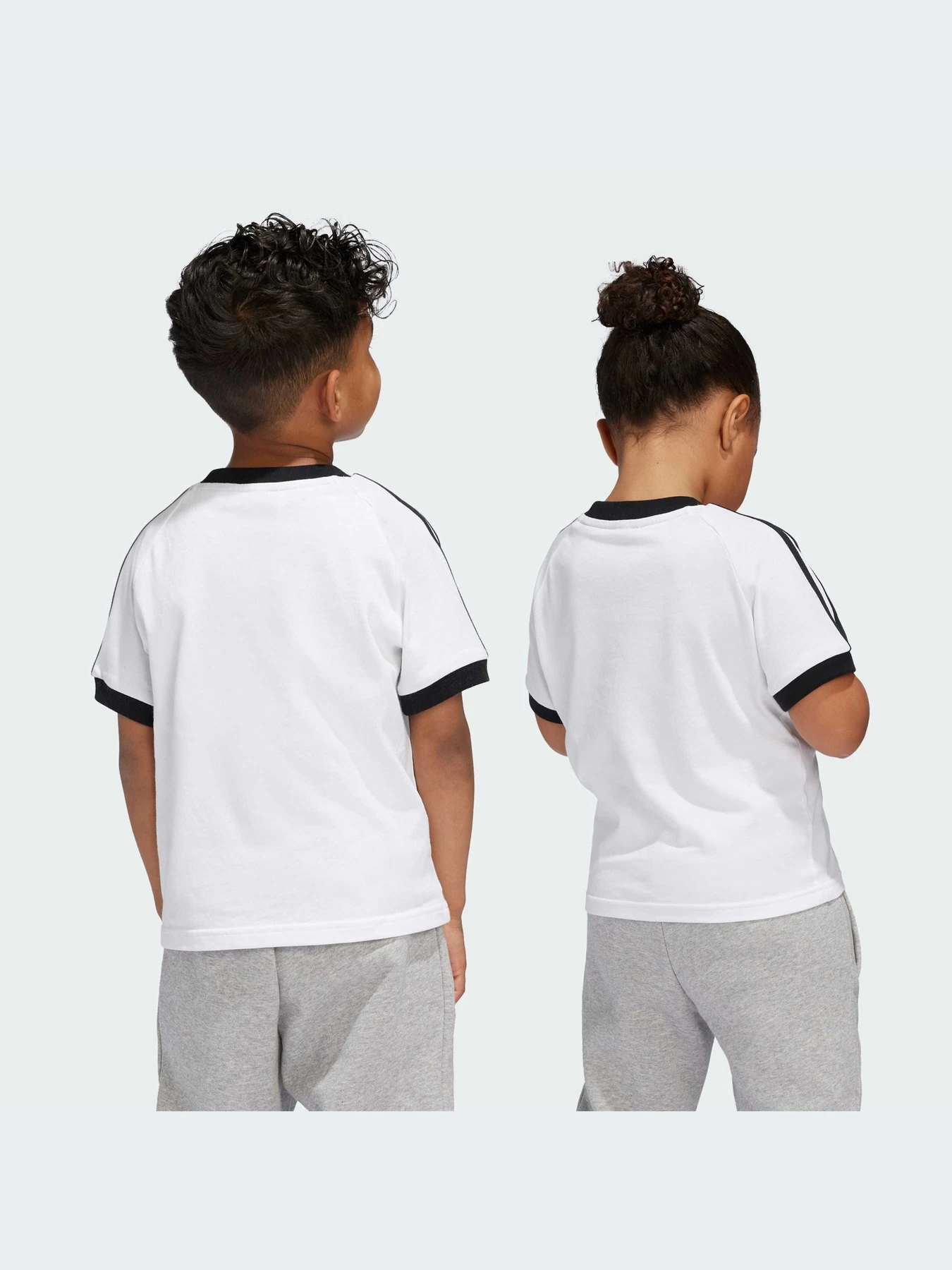 Футболки и поло Adidas модель JE0517-KZ Футболки и поло Adidas модель JE0517-KZ Фото