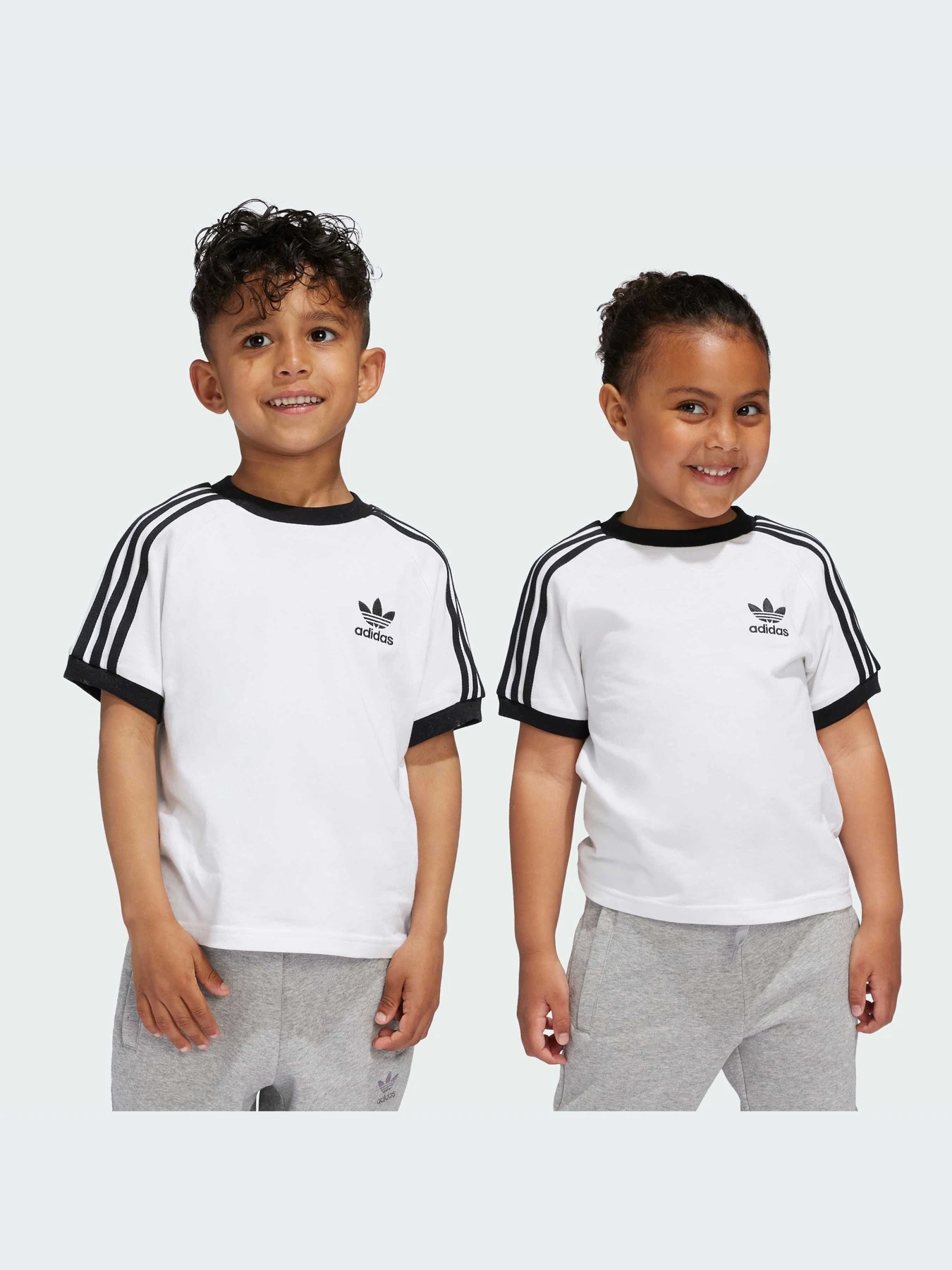 Футболки и поло Adidas модель JE0517-KZ Футболки и поло Adidas модель JE0517-KZ Фото
