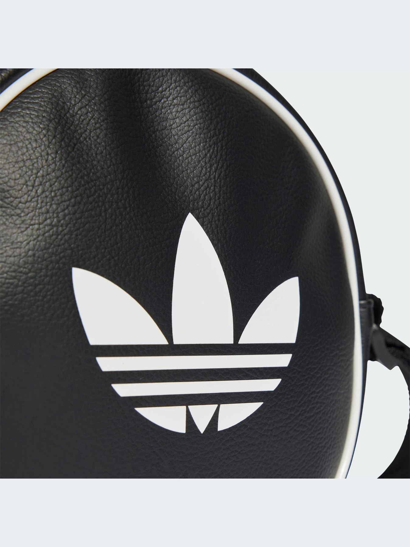 Сумки Adidas Adicolor модель JX0245-KZ Сумки Adidas Adicolor модель JX0245-KZ Фото