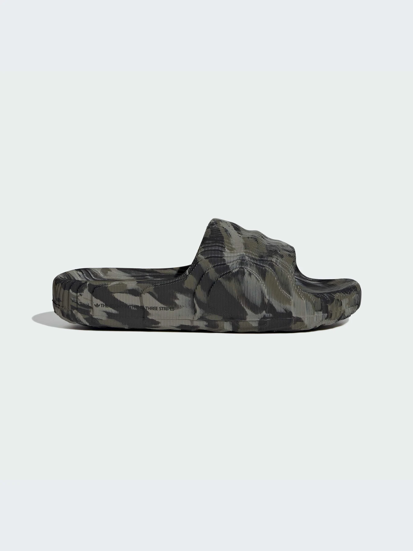 Шлёпанцы Adidas Adilette модель JH9697-KZ Шлёпанцы Adidas Adilette модель JH9697-KZ Фото