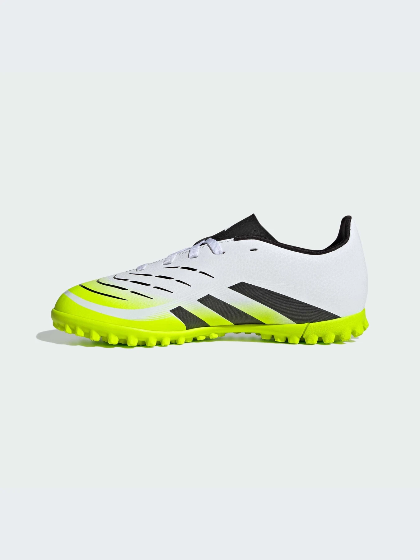 Кроссовки Adidas Predator модель JH8862-KZ Кроссовки Adidas Predator модель JH8862-KZ Фото