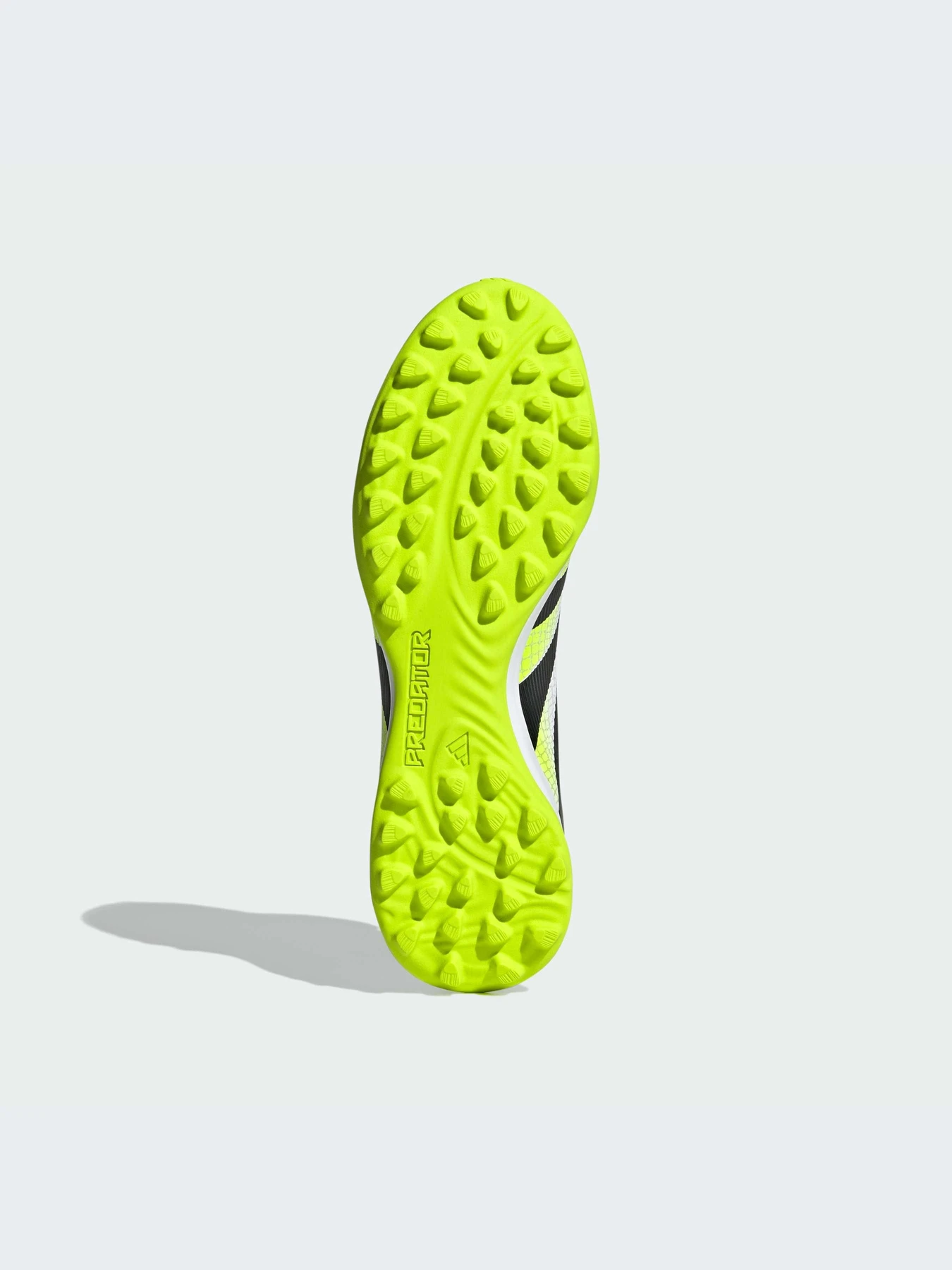 Кроссовки Adidas Predator модель JQ1072-KZ Кроссовки Adidas Predator модель JQ1072-KZ Фото