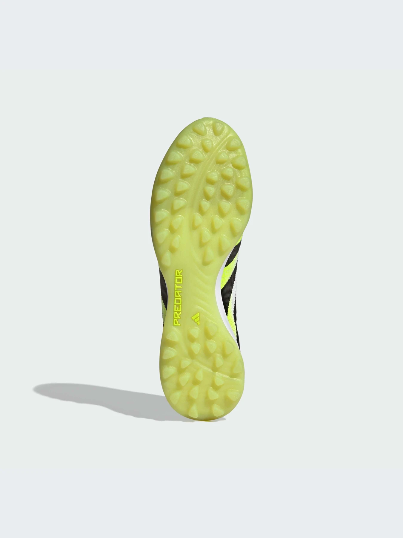 Кроссовки Adidas Predator модель JI1181-KZ Кроссовки Adidas Predator модель JI1181-KZ Фото