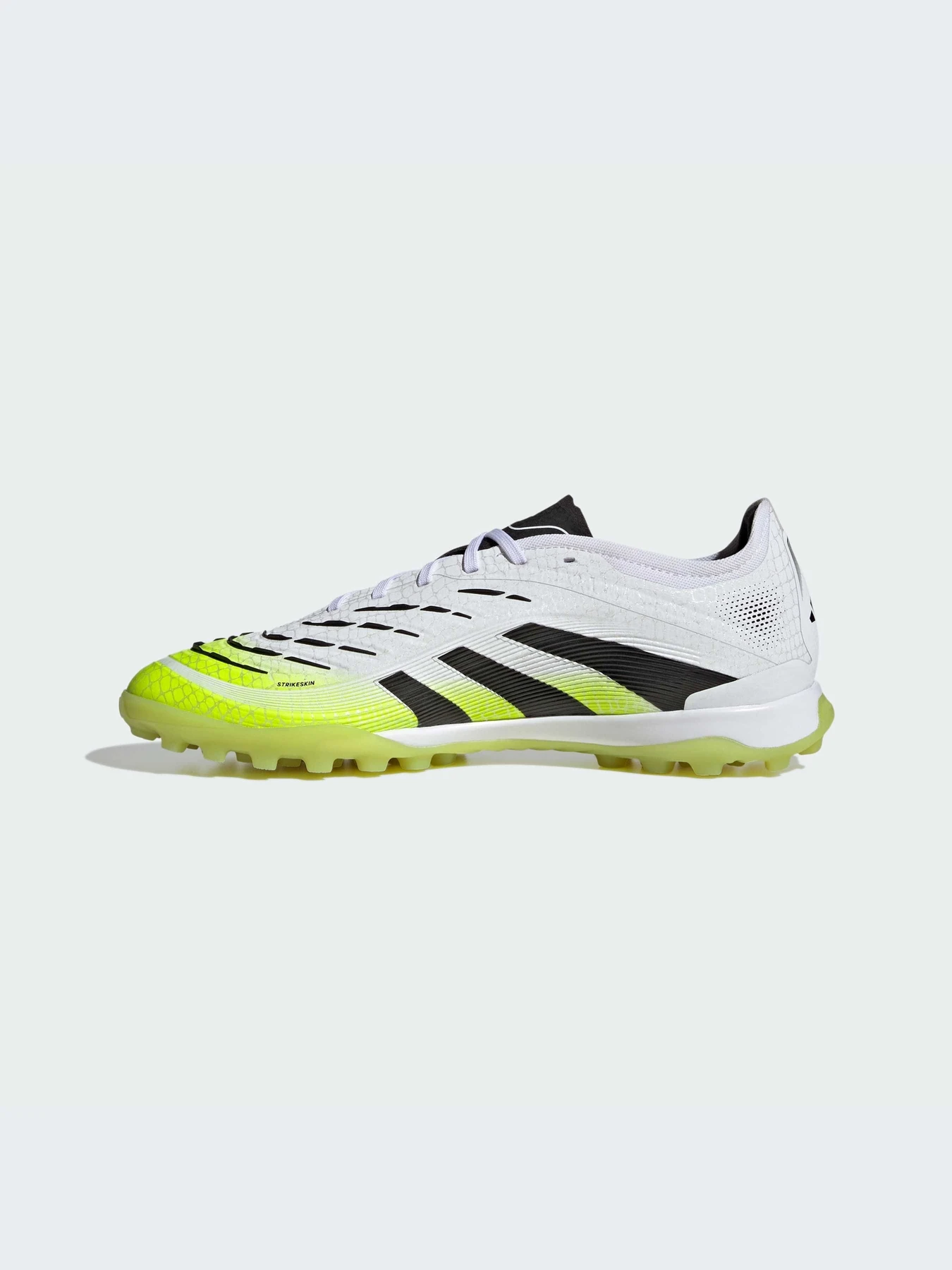Кроссовки Adidas Predator модель JI1181-KZ Кроссовки Adidas Predator модель JI1181-KZ Фото
