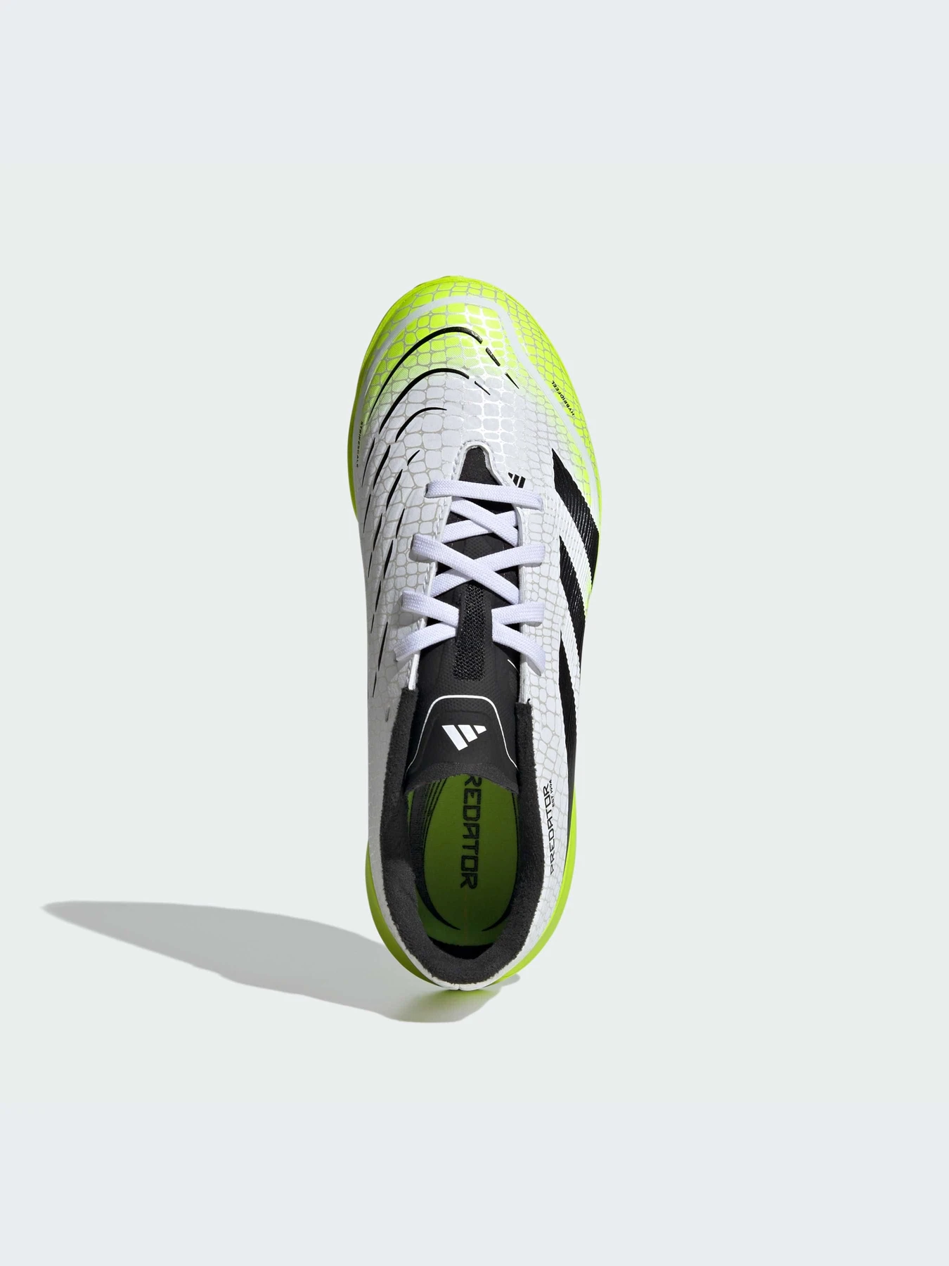 Кроссовки Adidas Predator модель JI1149-KZ Кроссовки Adidas Predator модель JI1149-KZ Фото