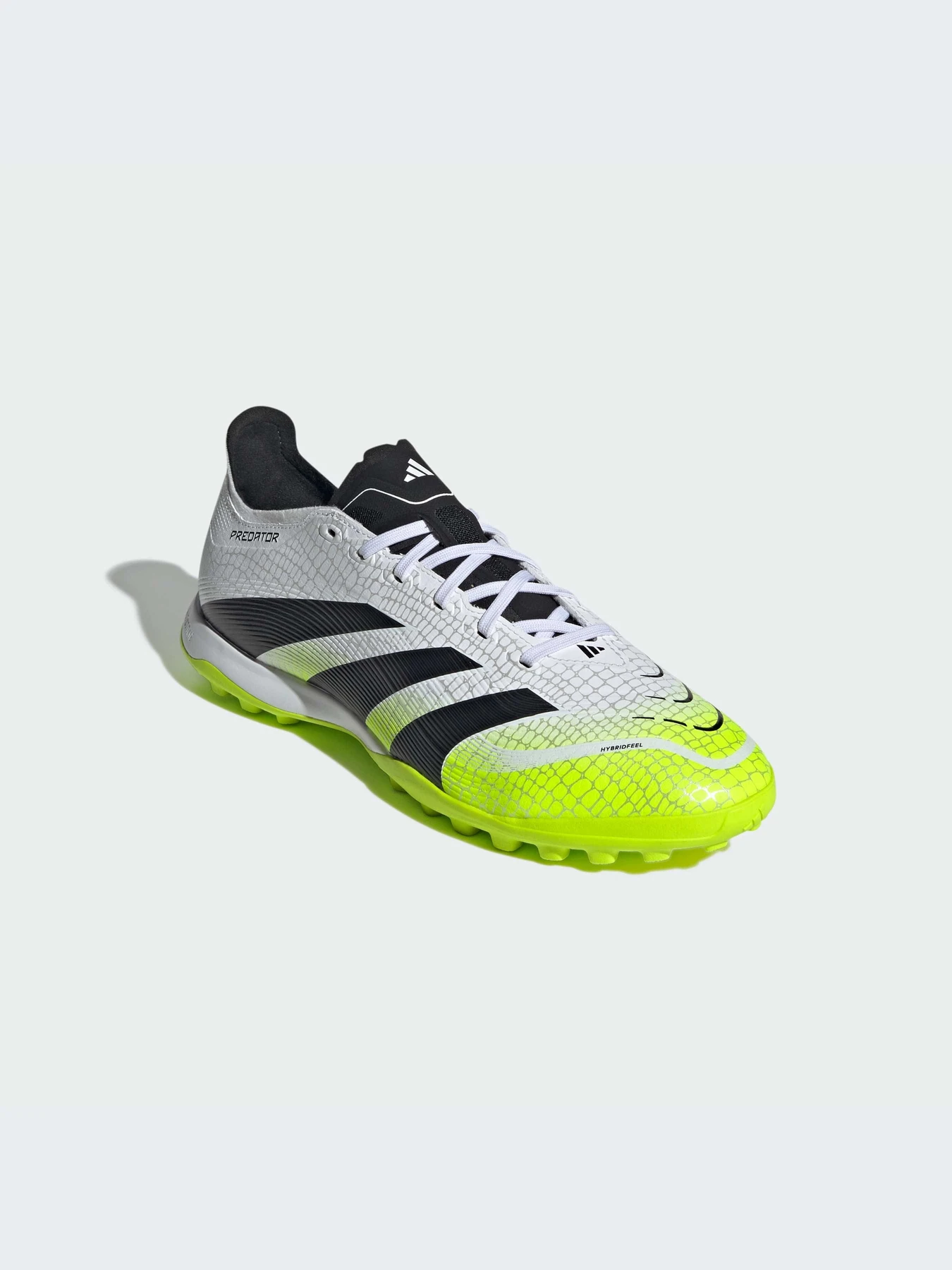 Кроссовки Adidas Predator модель JI1132-KZ Кроссовки Adidas Predator модель JI1132-KZ Фото