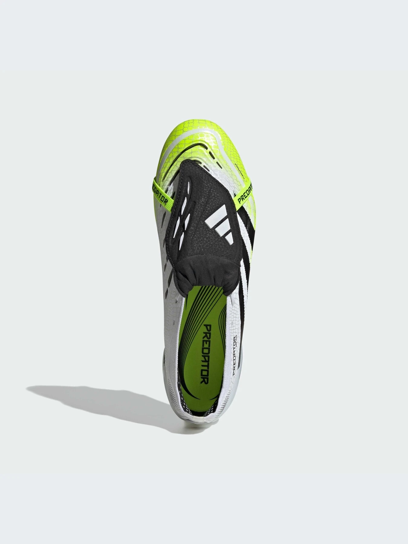 Кроссовки Adidas Predator модель JI1092-KZ Кроссовки Adidas Predator модель JI1092-KZ Фото