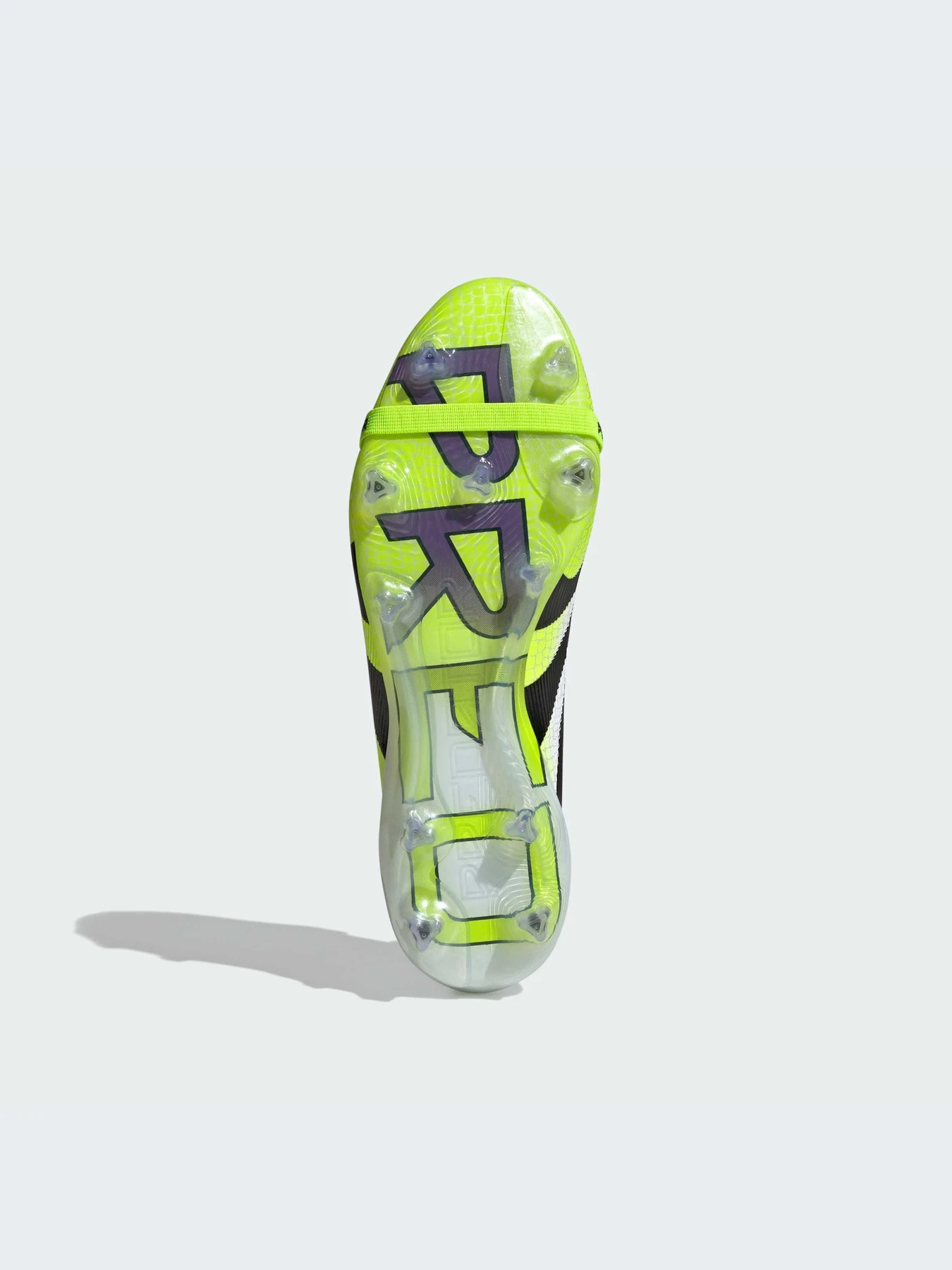 Кроссовки Adidas Predator модель JI1092-KZ Кроссовки Adidas Predator модель JI1092-KZ Фото