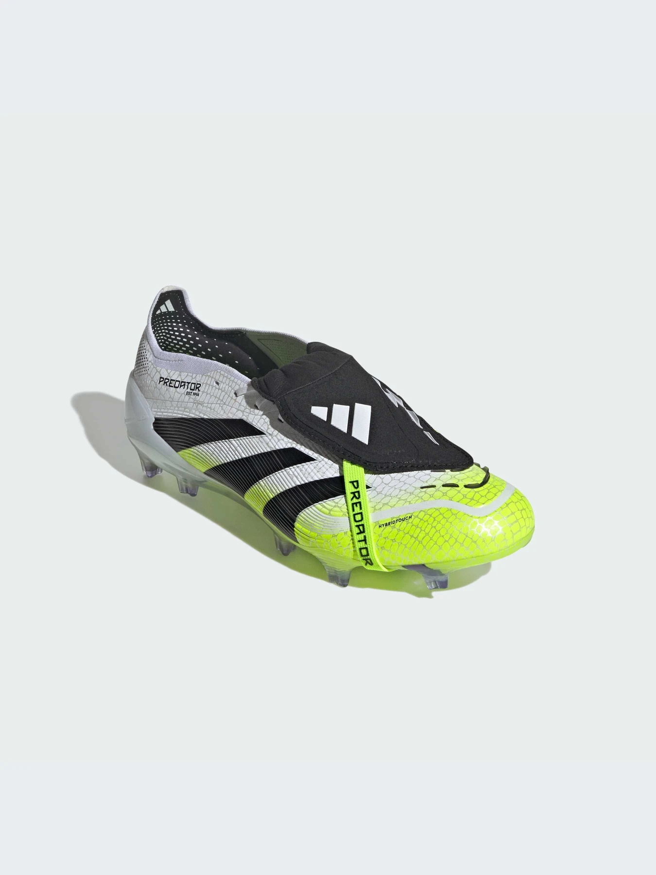 Кроссовки Adidas Predator модель JI1092-KZ Кроссовки Adidas Predator модель JI1092-KZ Фото