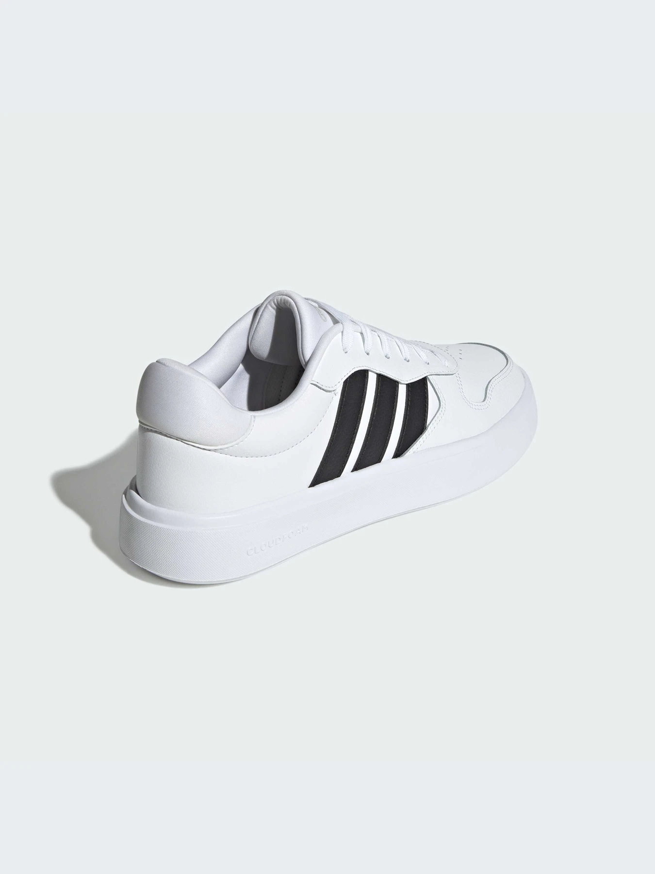 Кроссовки Adidas модель IH0856-KZ Кроссовки Adidas модель IH0856-KZ Фото