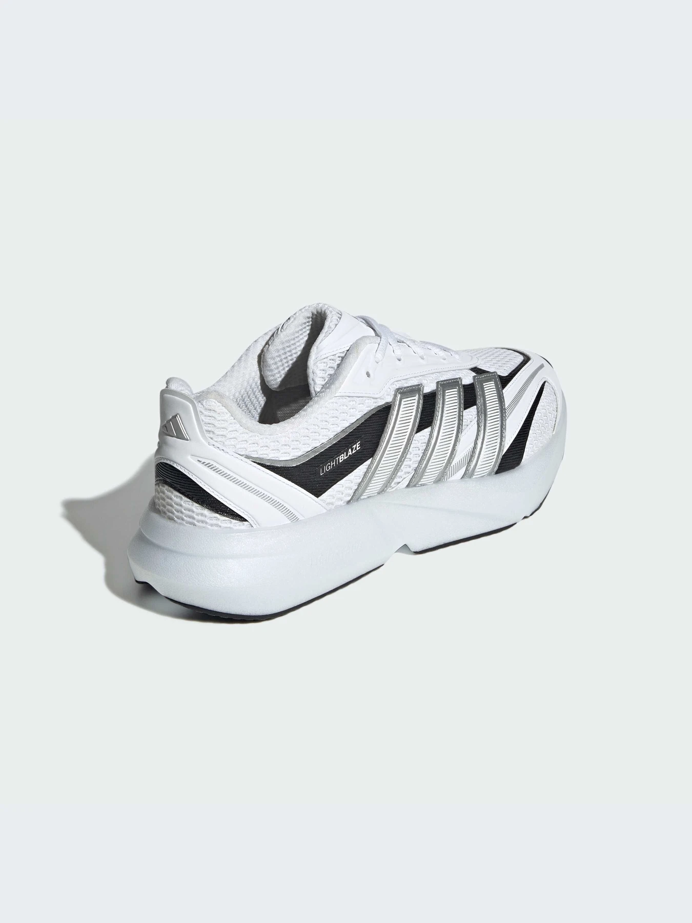 Кроссовки Adidas модель JP6288-KZ Кроссовки Adidas модель JP6288-KZ Фото