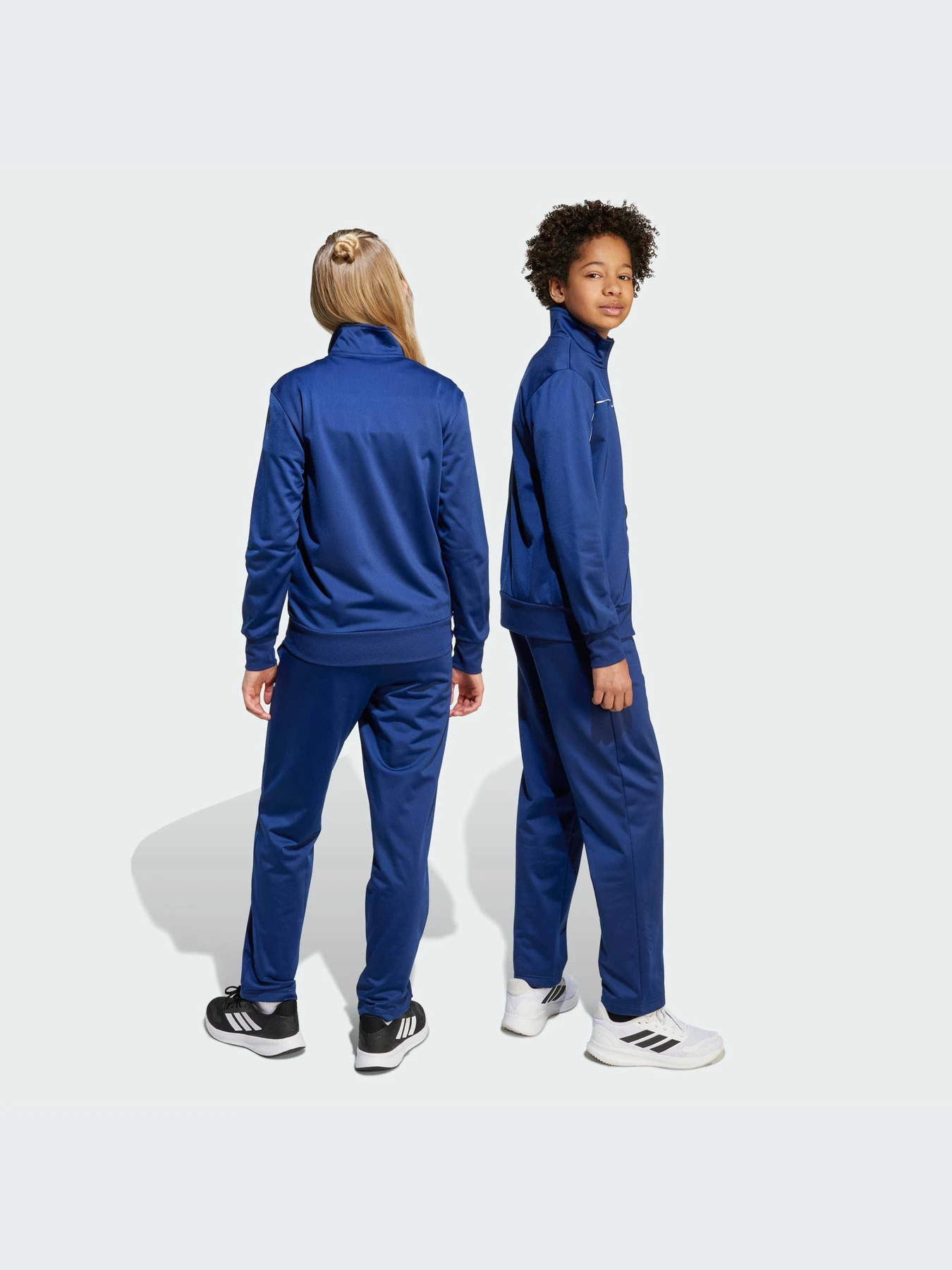 Костюмы Adidas модель JX8746-KZ Костюмы Adidas модель JX8746-KZ Фото