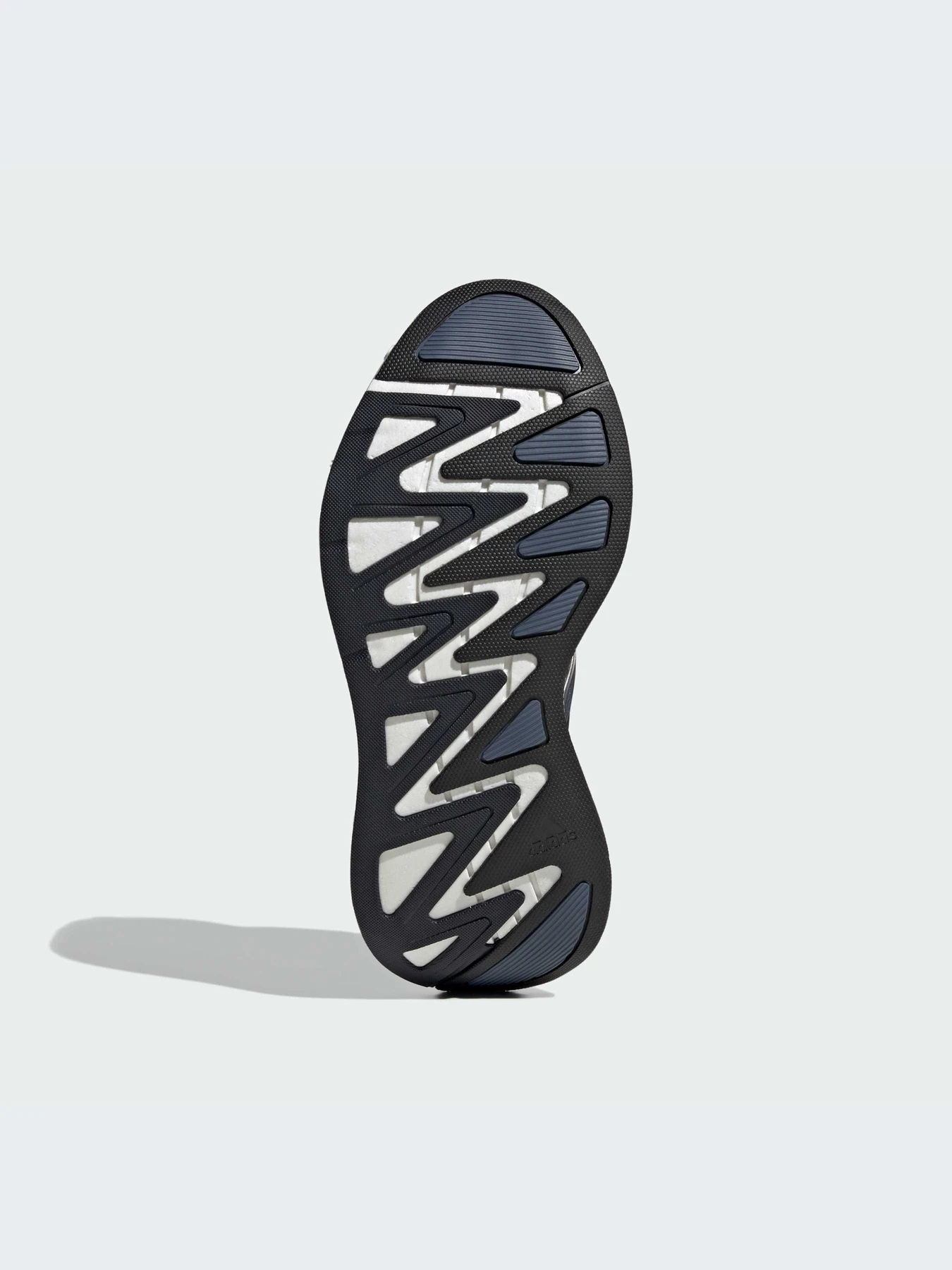 Кроссовки Adidas модель JQ5520-KZ Кроссовки Adidas модель JQ5520-KZ Фото