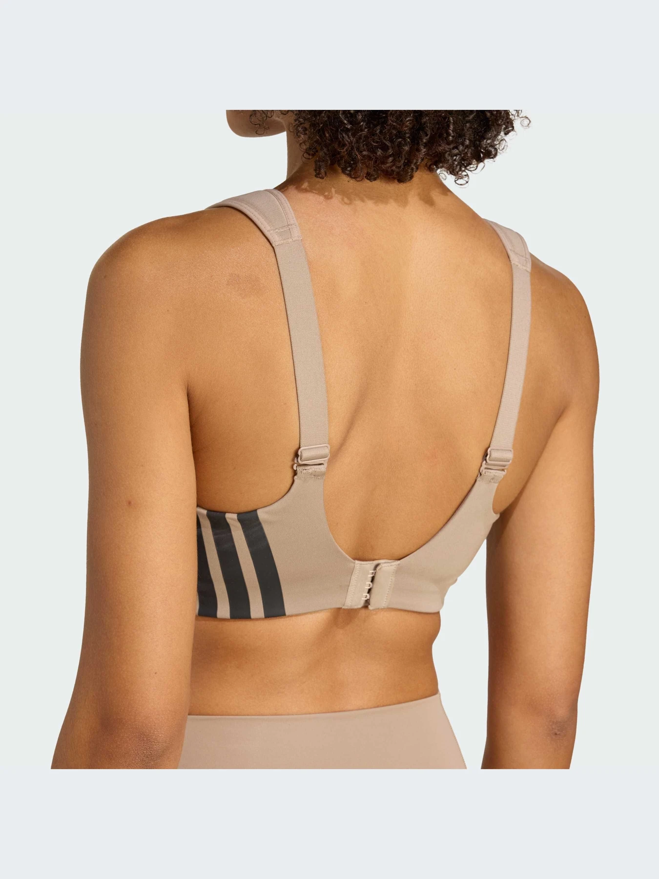 Футболки и поло Adidas модель JX8843-KZ Футболки и поло Adidas модель JX8843-KZ Фото