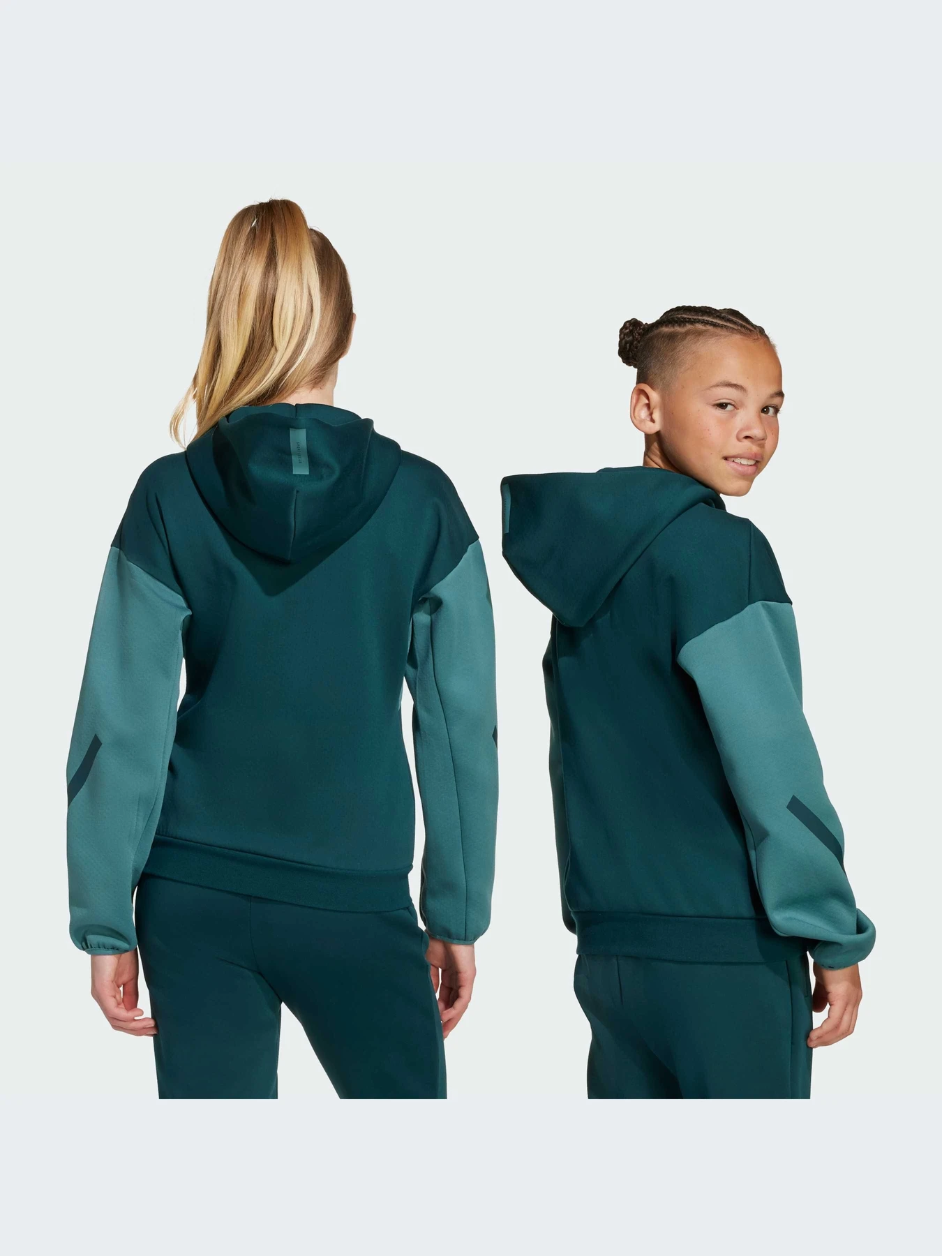 Худи и свитшоты Adidas ZNE модель JX9929-KZ Худи и свитшоты Adidas ZNE модель JX9929-KZ Фото