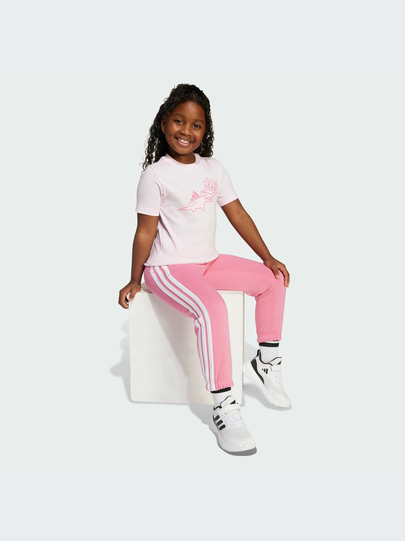 Футболки и поло Adidas модель JV5076-KZ Футболки и поло Adidas модель JV5076-KZ Фото