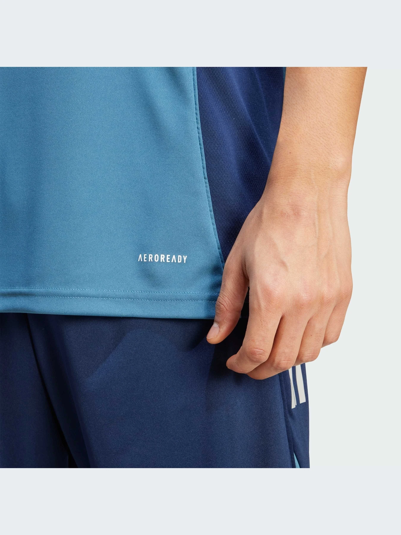 Футболки и поло Adidas Tiro модель JJ1788-KZ Футболки и поло Adidas Tiro модель JJ1788-KZ Фото