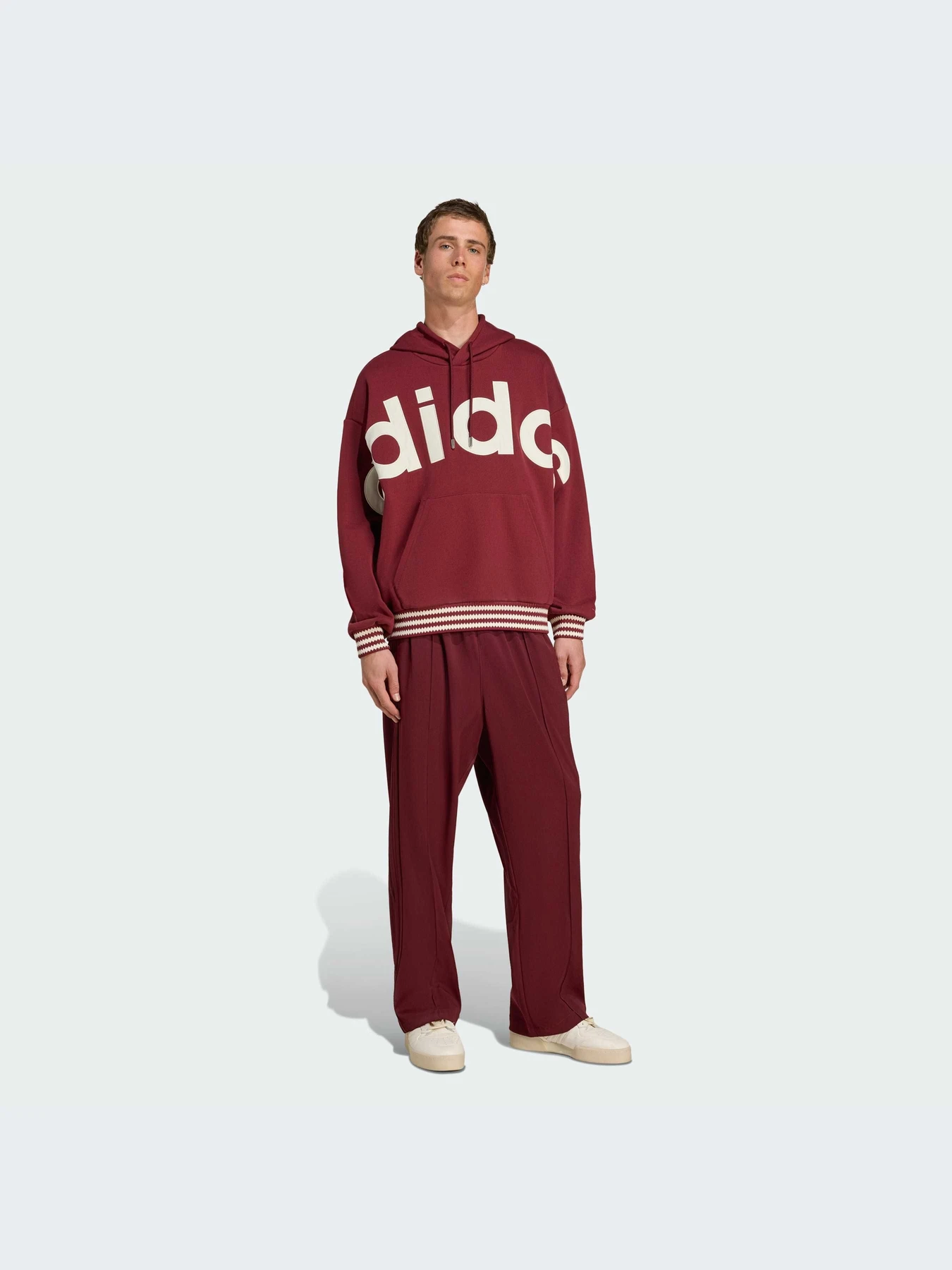 Худи и свитшоты Adidas модель JV7618-KZ Худи и свитшоты Adidas модель JV7618-KZ Фото