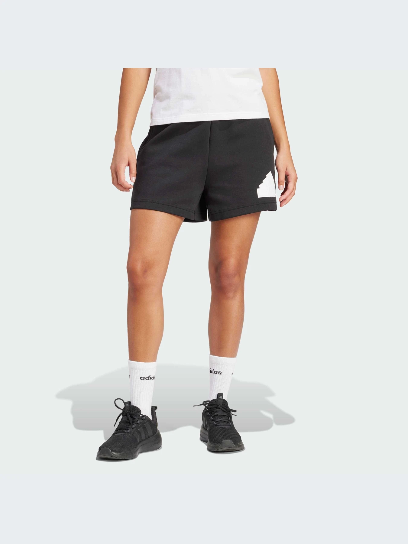 Шорты Adidas модель IP1544-KZ Шорты Adidas модель IP1544-KZ Фото