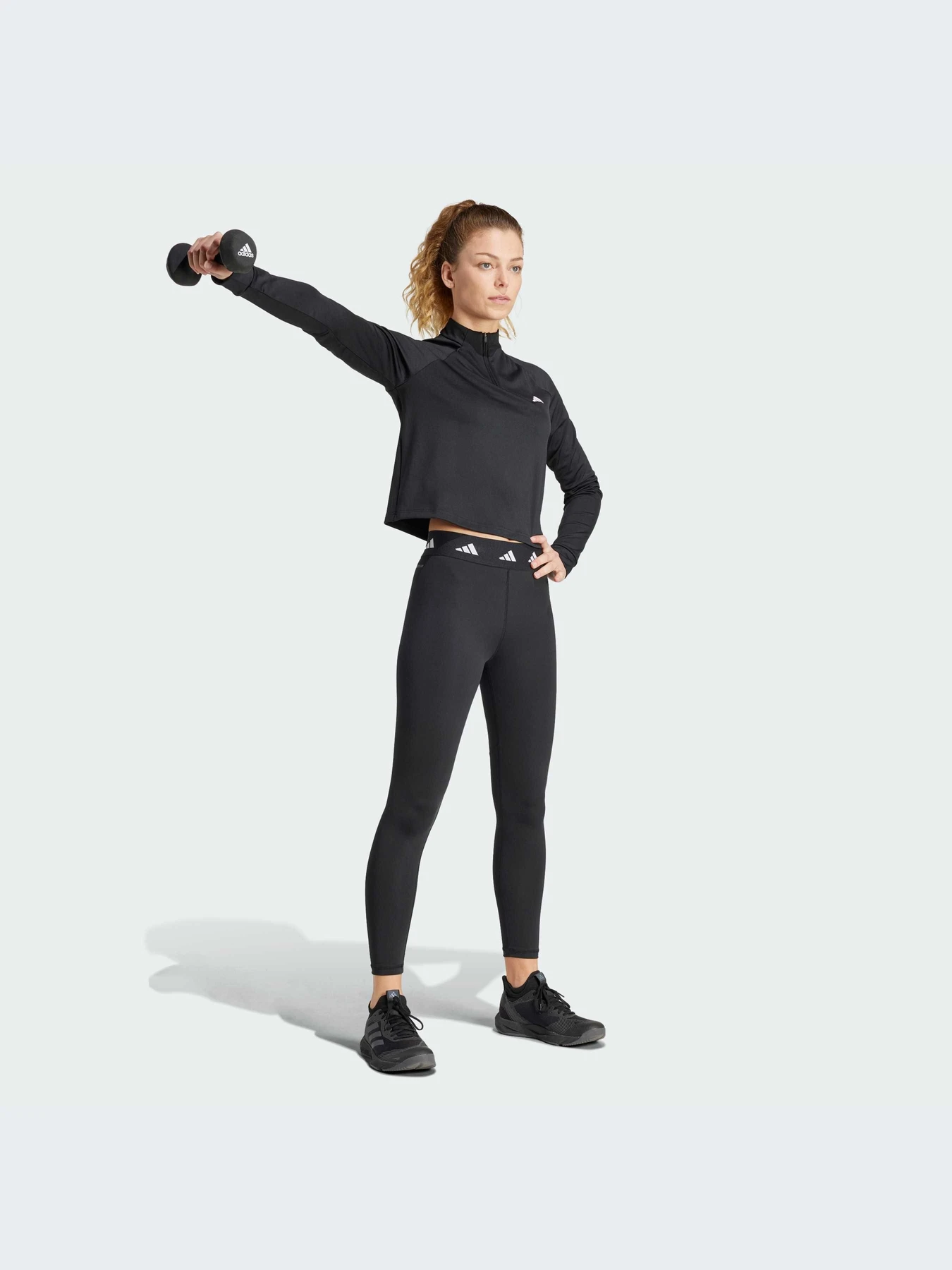 Худи и свитшоты Adidas модель IS4028-KZ Худи и свитшоты Adidas модель IS4028-KZ Фото