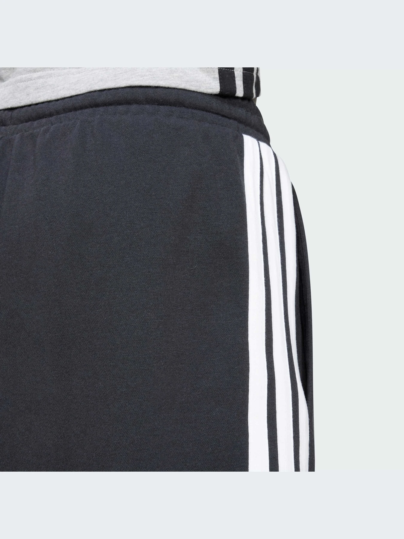 Шорты Adidas модель JE6414-KZ Шорты Adidas модель JE6414-KZ Фото