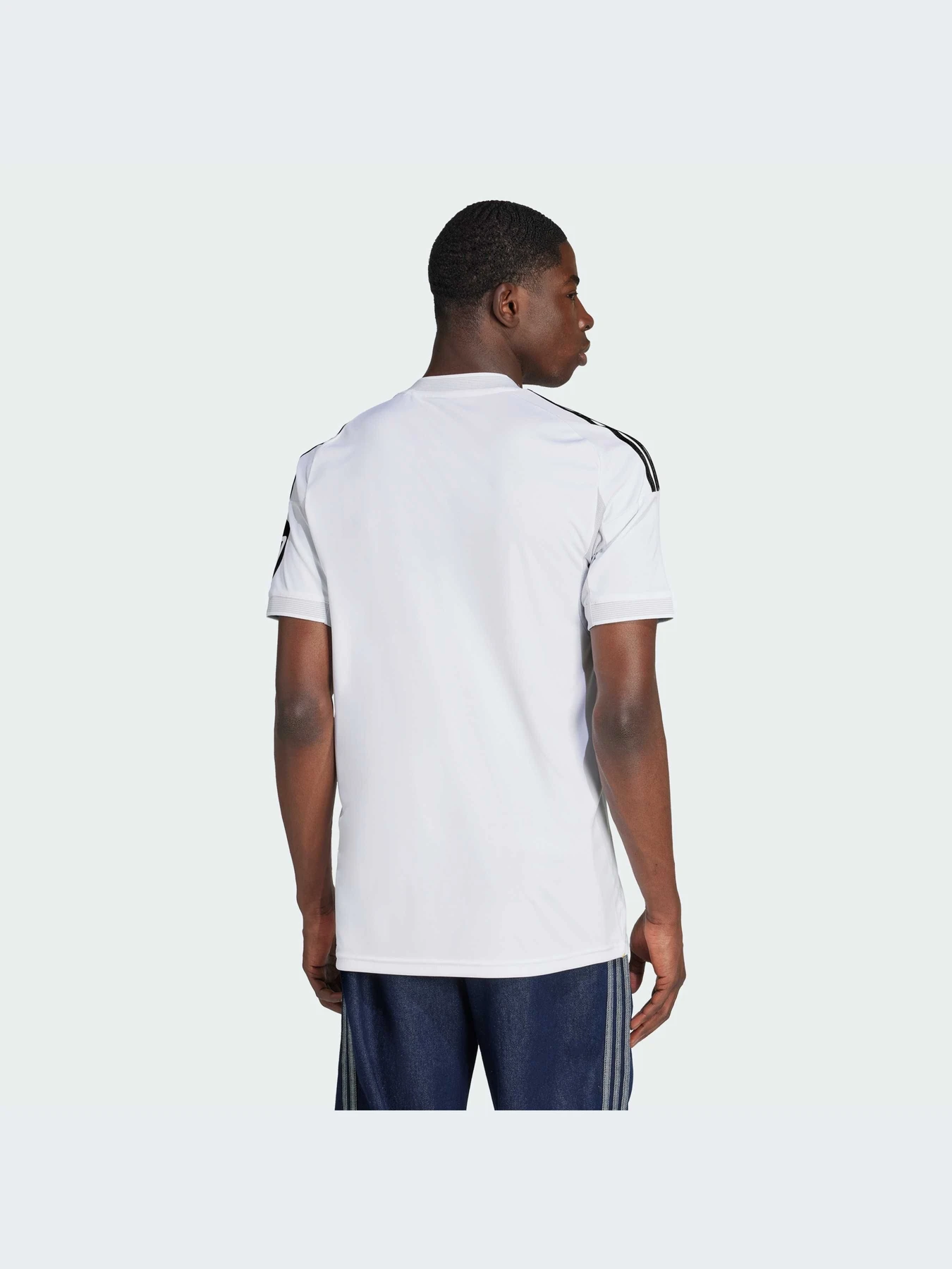 Футболки и поло Adidas модель JJ1931-KZ Футболки и поло Adidas модель JJ1931-KZ Фото