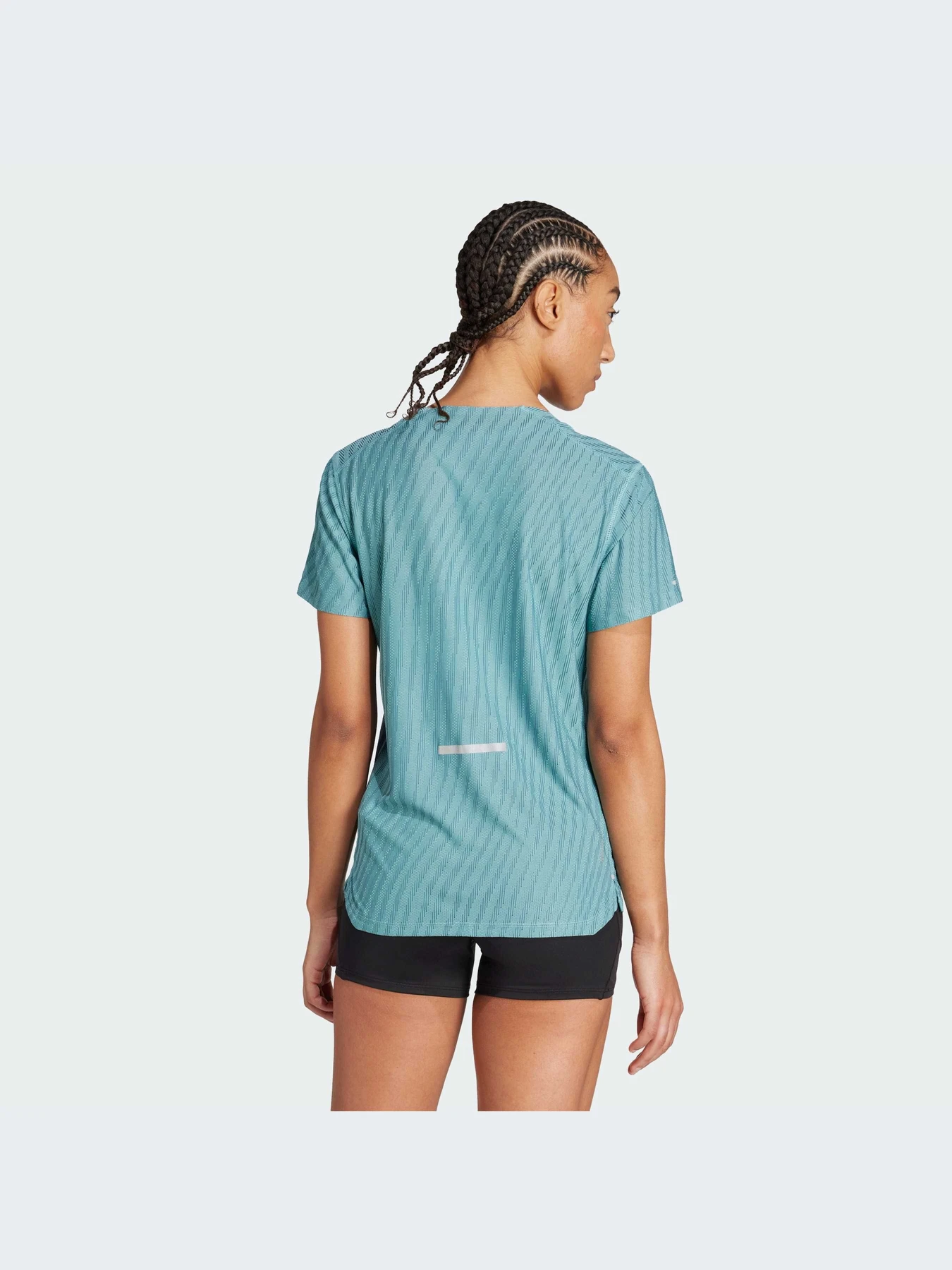 Футболки и поло Adidas модель JP3850-KZ Футболки и поло Adidas модель JP3850-KZ Фото