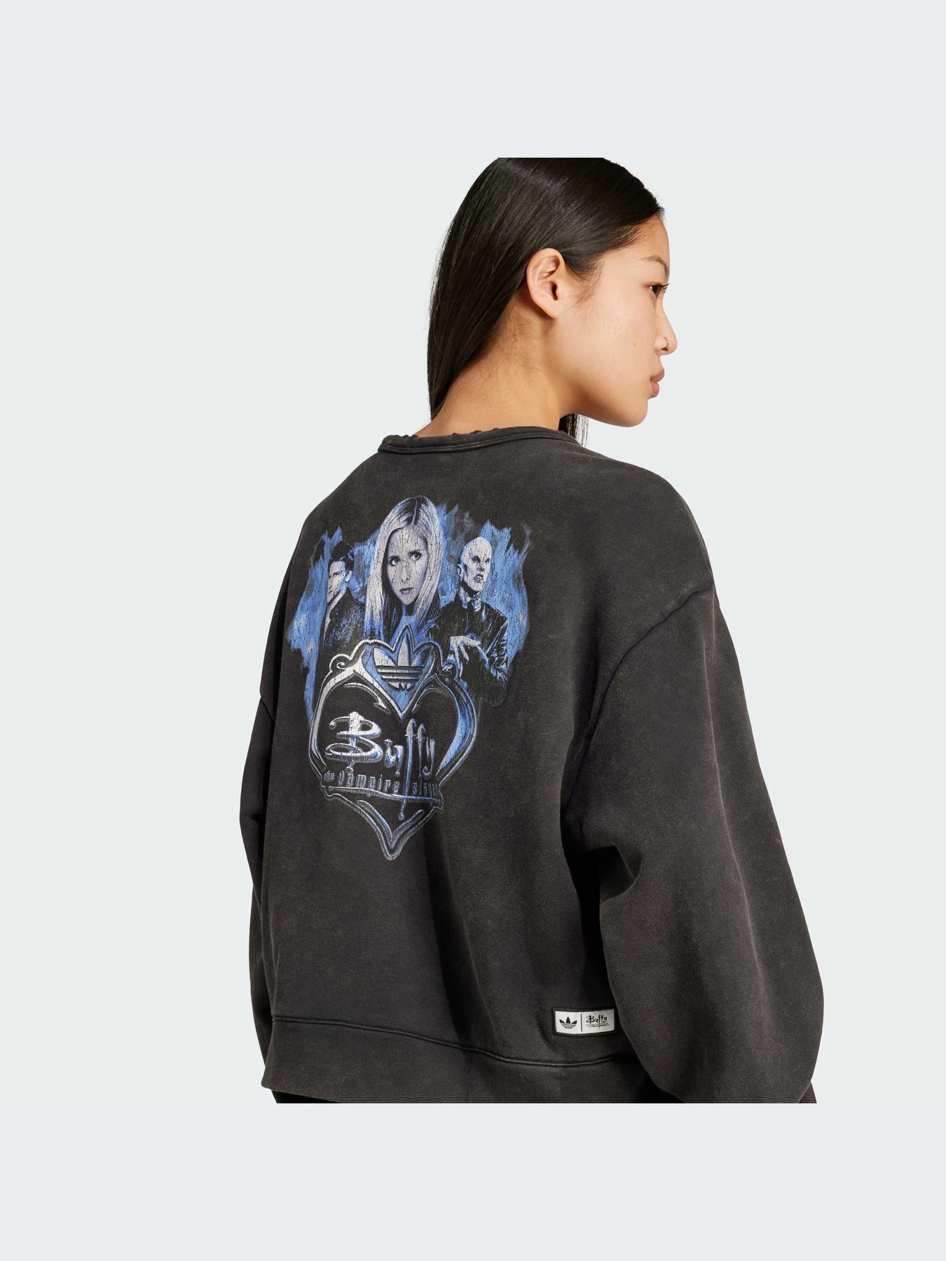 Худи и свитшоты Adidas модель JX1276-KZ Худи и свитшоты Adidas модель JX1276-KZ Фото