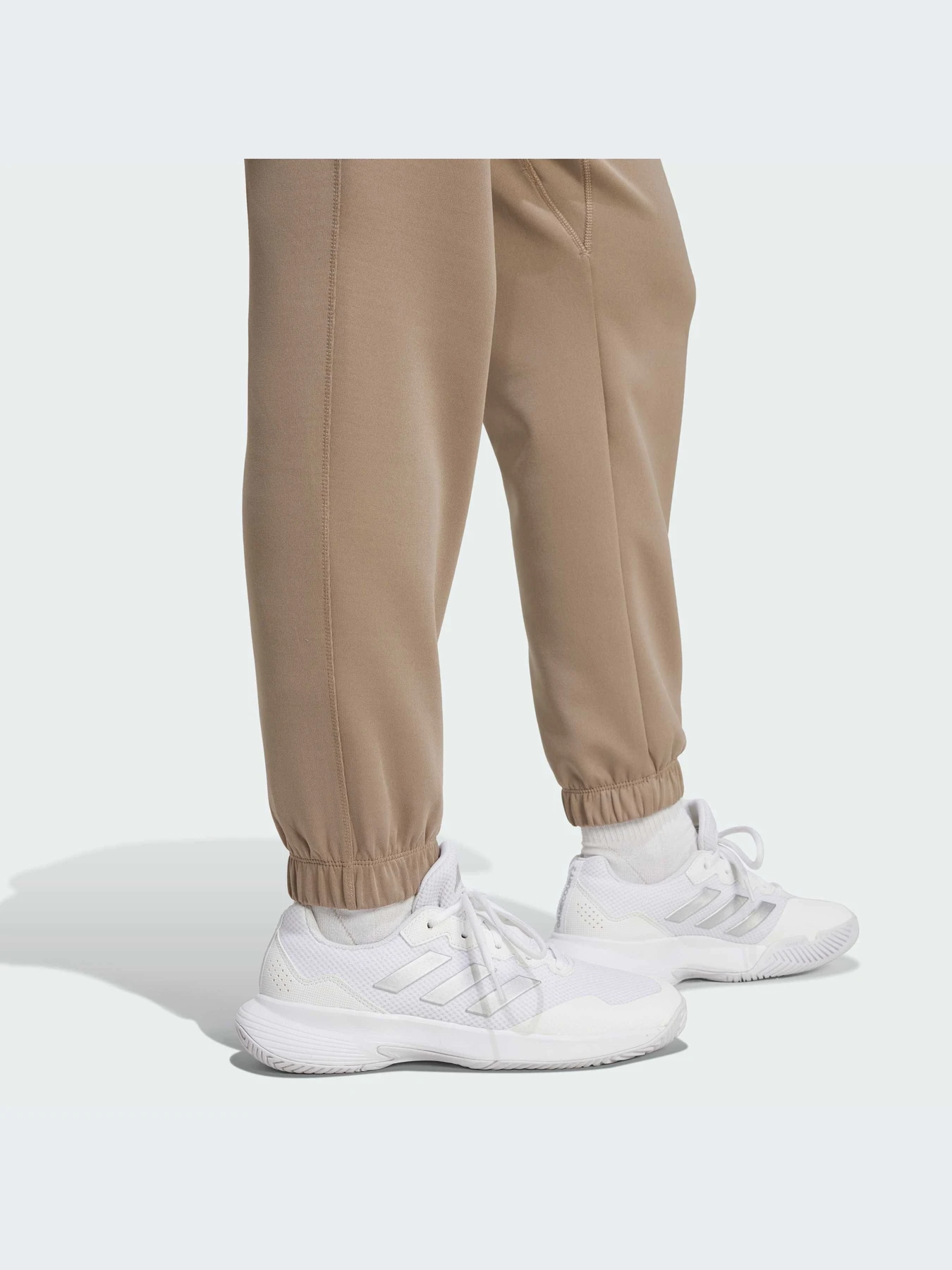 Брюки Adidas модель JY2813-KZ Брюки Adidas модель JY2813-KZ Фото
