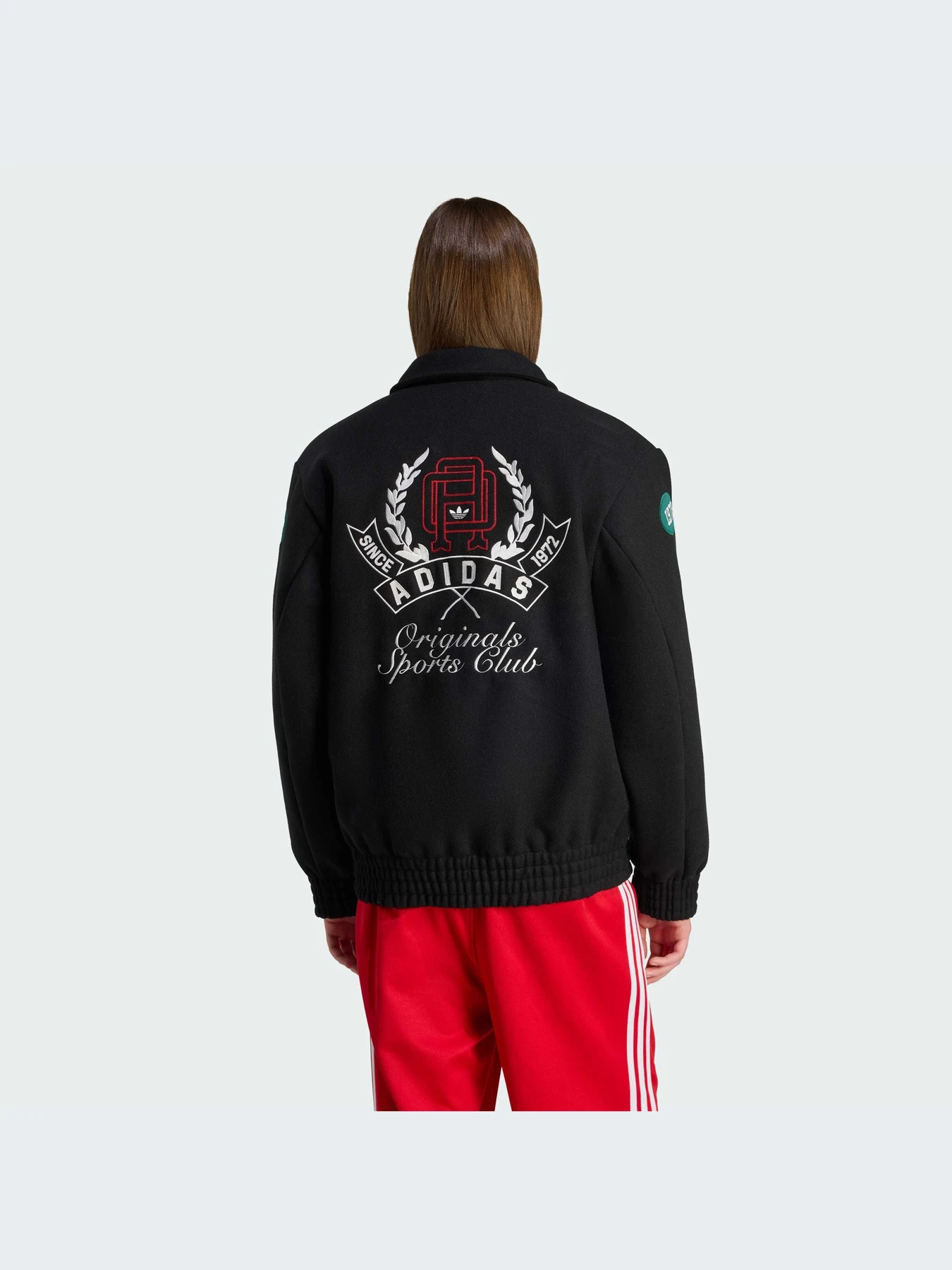Куртки и дубленки Adidas модель JX4084-KZ Куртки и дубленки Adidas модель JX4084-KZ Фото