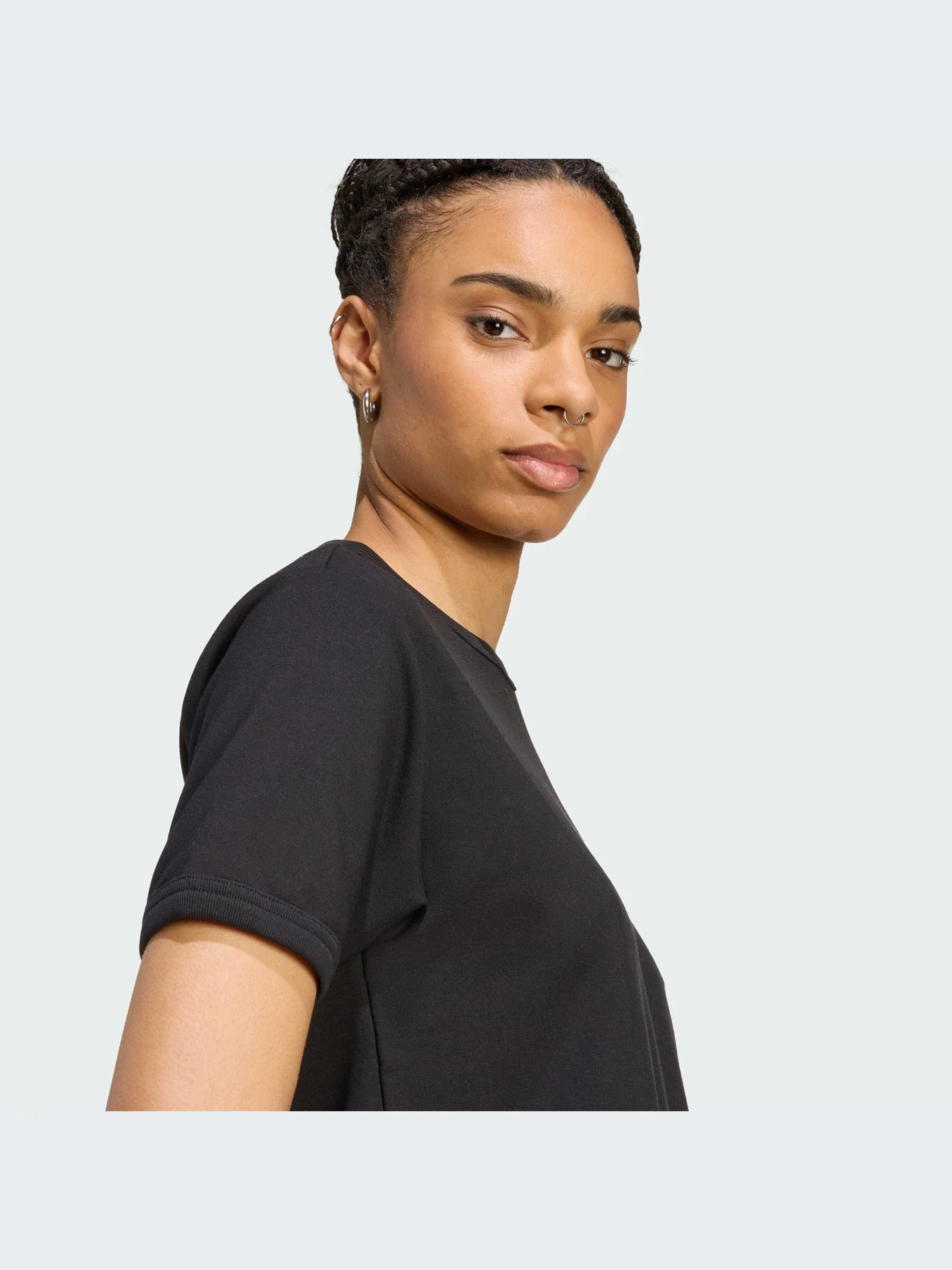 Футболки и поло Adidas Adidas Essentials модель JW3653-KZ Футболки и поло Adidas Adidas Essentials модель JW3653-KZ Фото