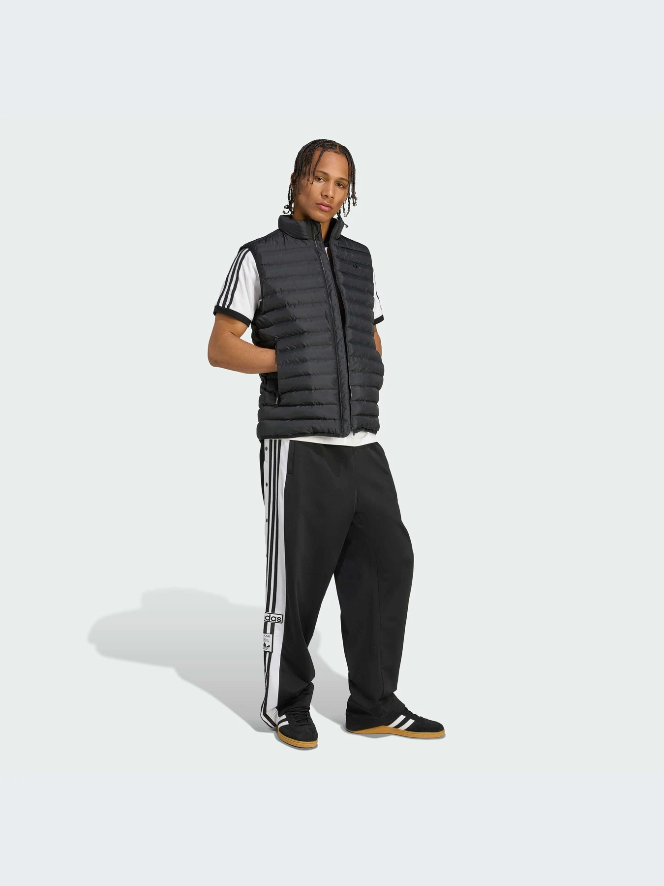 Куртки и дубленки Adidas модель JW5845-KZ Фото