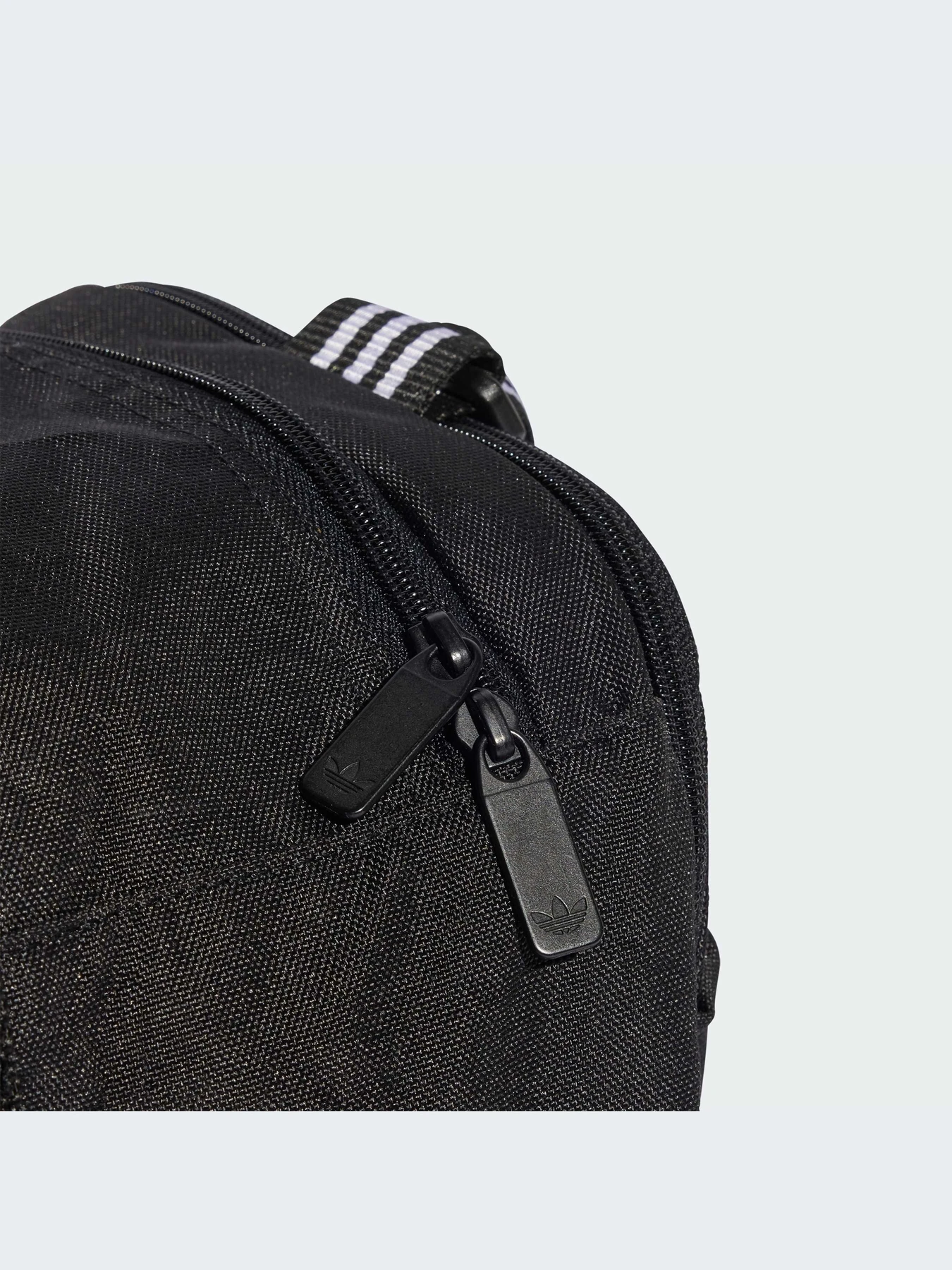 Сумки Adidas Adicolor модель JX0262-KZ Сумки Adidas Adicolor модель JX0262-KZ Фото