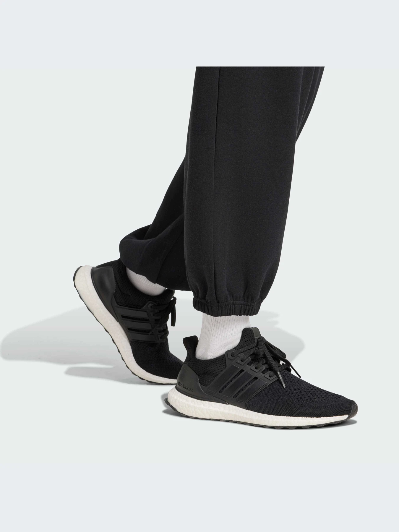 Брюки Adidas модель JM1652-KZ Брюки Adidas модель JM1652-KZ Фото