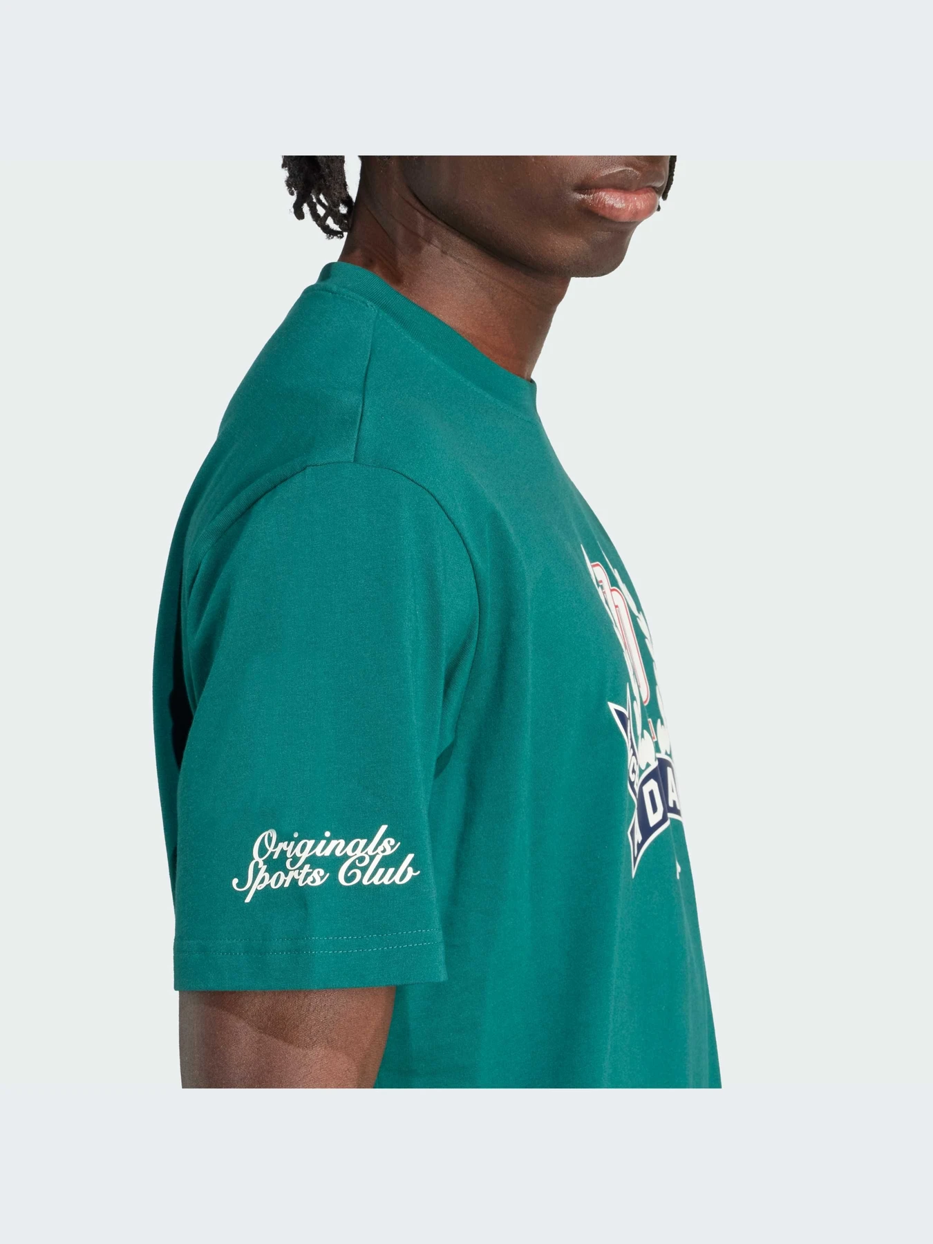Футболки и поло Adidas Graphics модель JX8161-KZ Футболки и поло Adidas Graphics модель JX8161-KZ Фото