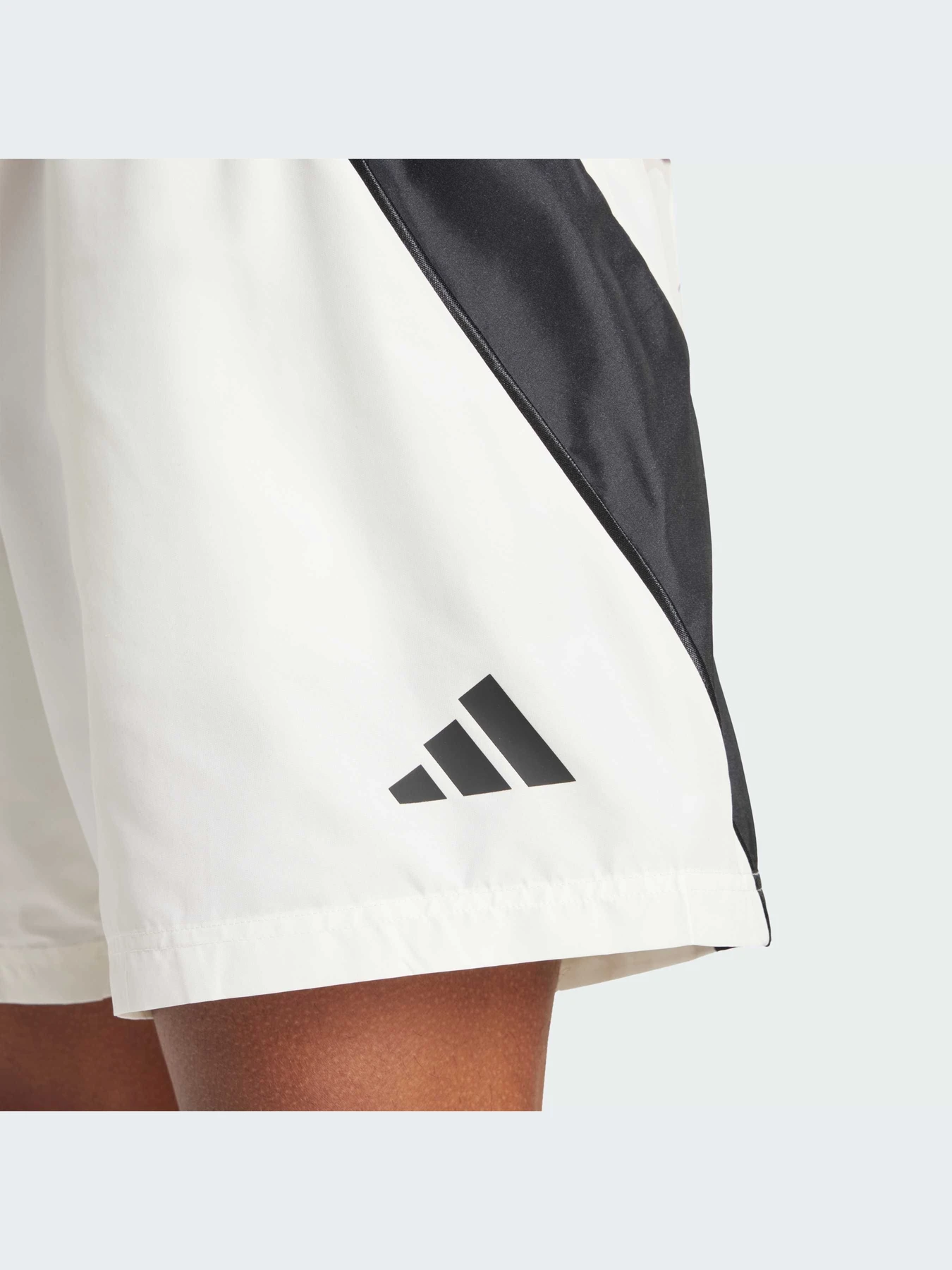 Шорты Adidas модель JX5624-KZ Шорты Adidas модель JX5624-KZ Фото