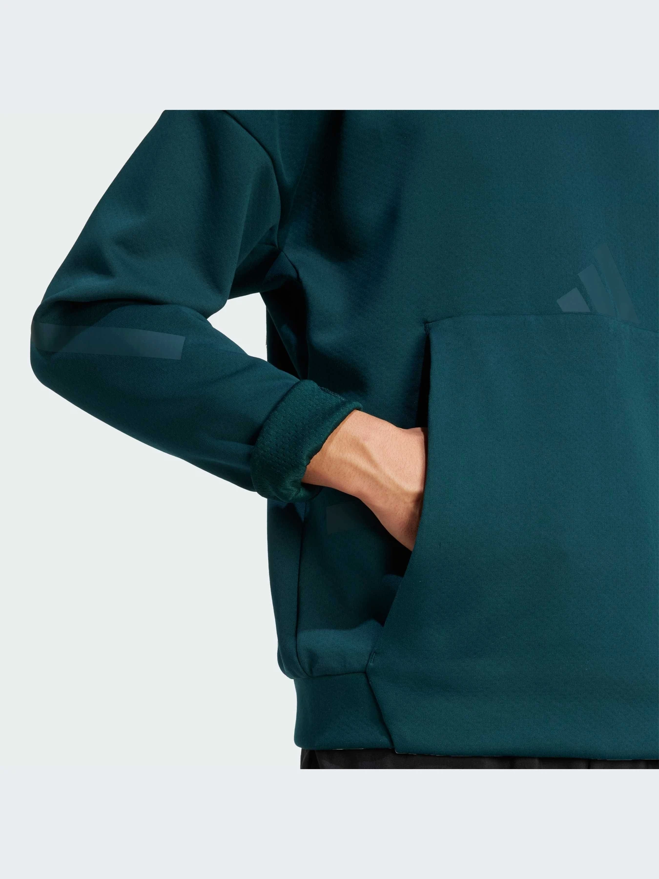 Худи и свитшоты Adidas ZNE модель JW4730-KZ Худи и свитшоты Adidas ZNE модель JW4730-KZ Фото