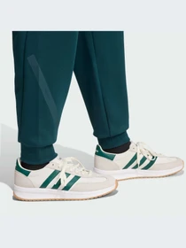 Брюки Adidas ZNE модель JW4724-KZ Фото