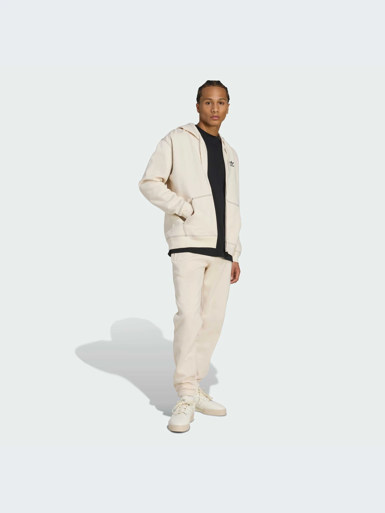 Худи и свитшоты Adidas модель JW0968-KZ Худи и свитшоты Adidas модель JW0968-KZ Фото