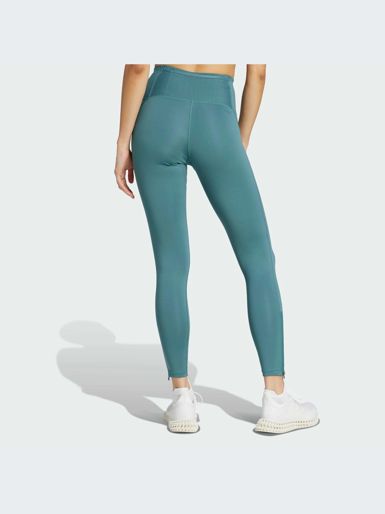 Брюки Adidas модель JM8290-KZ Брюки Adidas модель JM8290-KZ Фото