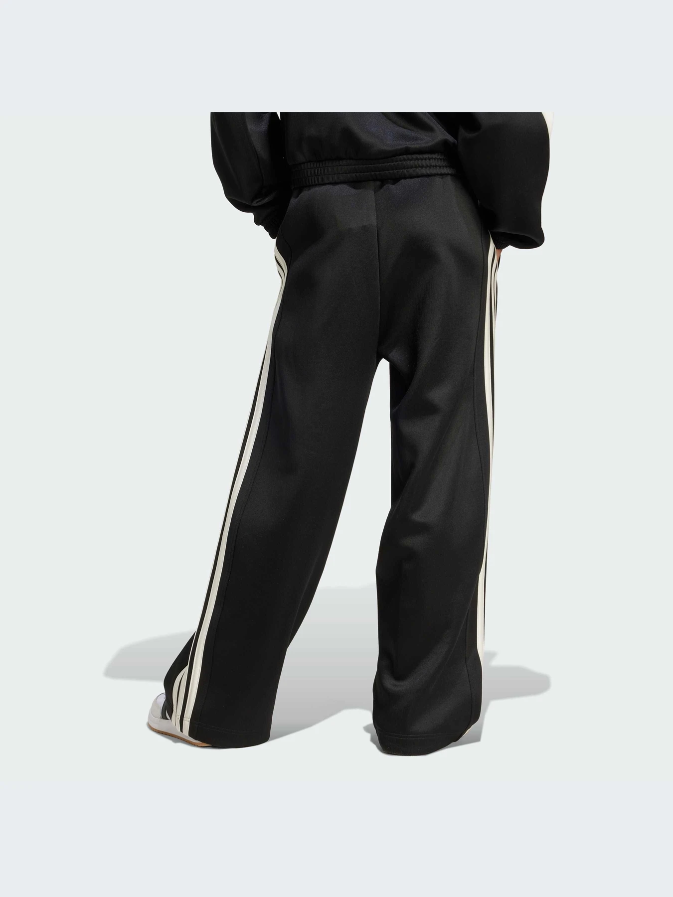 Брюки Adidas модель JL6995-KZ Брюки Adidas модель JL6995-KZ Фото