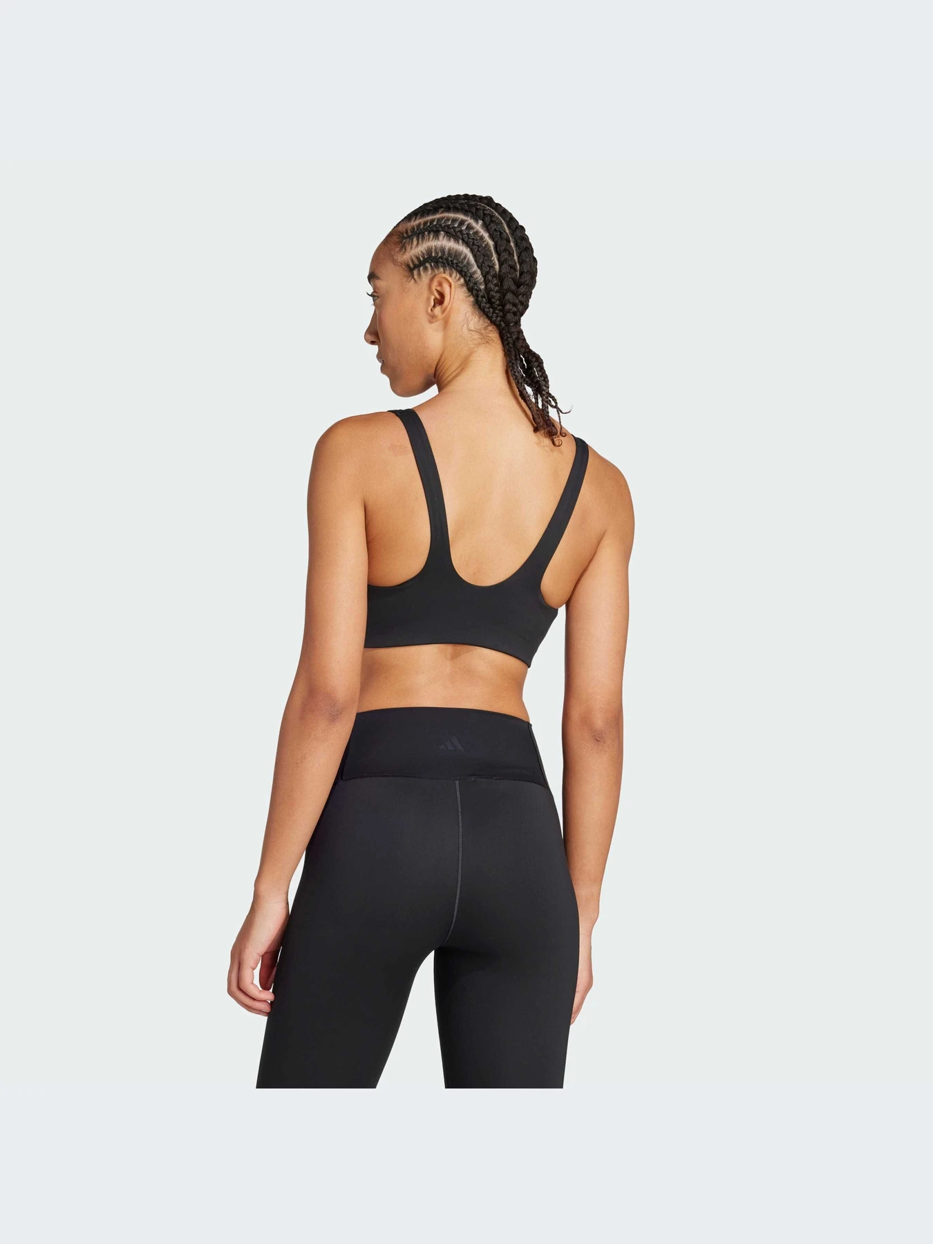 Спортивный топ Adidas модель JL5509-KZ Спортивный топ Adidas модель JL5509-KZ Фото