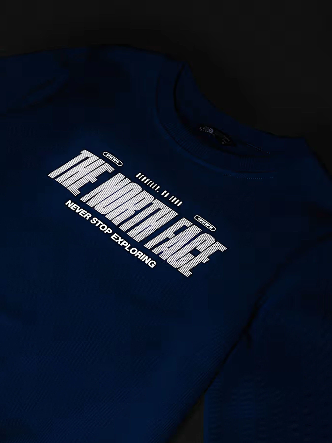 Худи и свитшоты The North Face модель NF0A8EATBOM1 Худи и свитшоты The North Face модель NF0A8EATBOM1 Фото