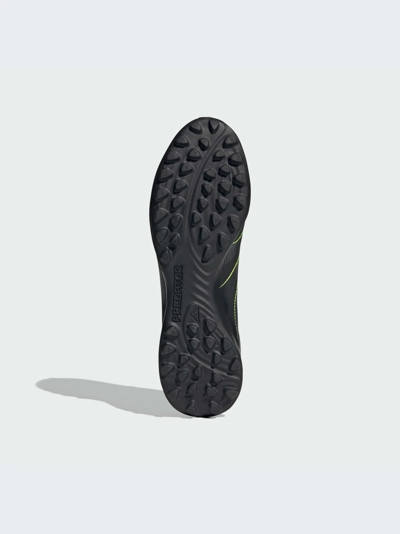 Кроссовки Adidas Predator модель JI1133-KZ Кроссовки Adidas Predator модель JI1133-KZ Фото
