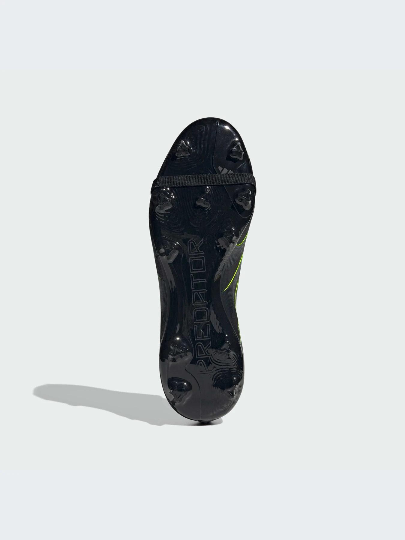 Кроссовки Adidas Predator модель JI1110-KZ Кроссовки Adidas Predator модель JI1110-KZ Фото