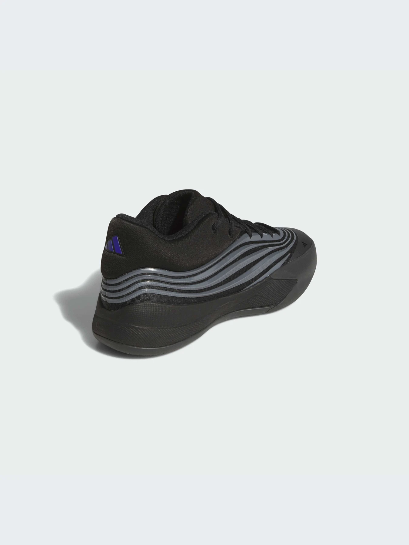 Кроссовки Adidas модель JP6090-KZ Кроссовки Adidas модель JP6090-KZ Фото