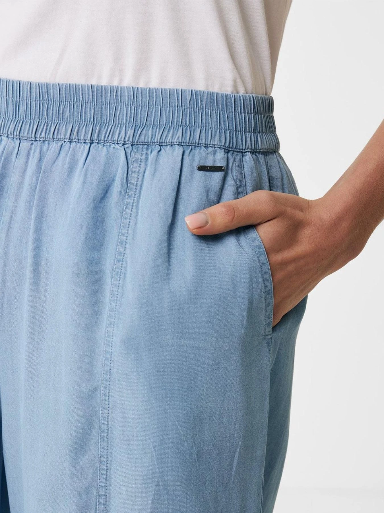 Брюки MEXX модель MF007006341W_Denim Брюки MEXX модель MF007006341W_Denim Фото